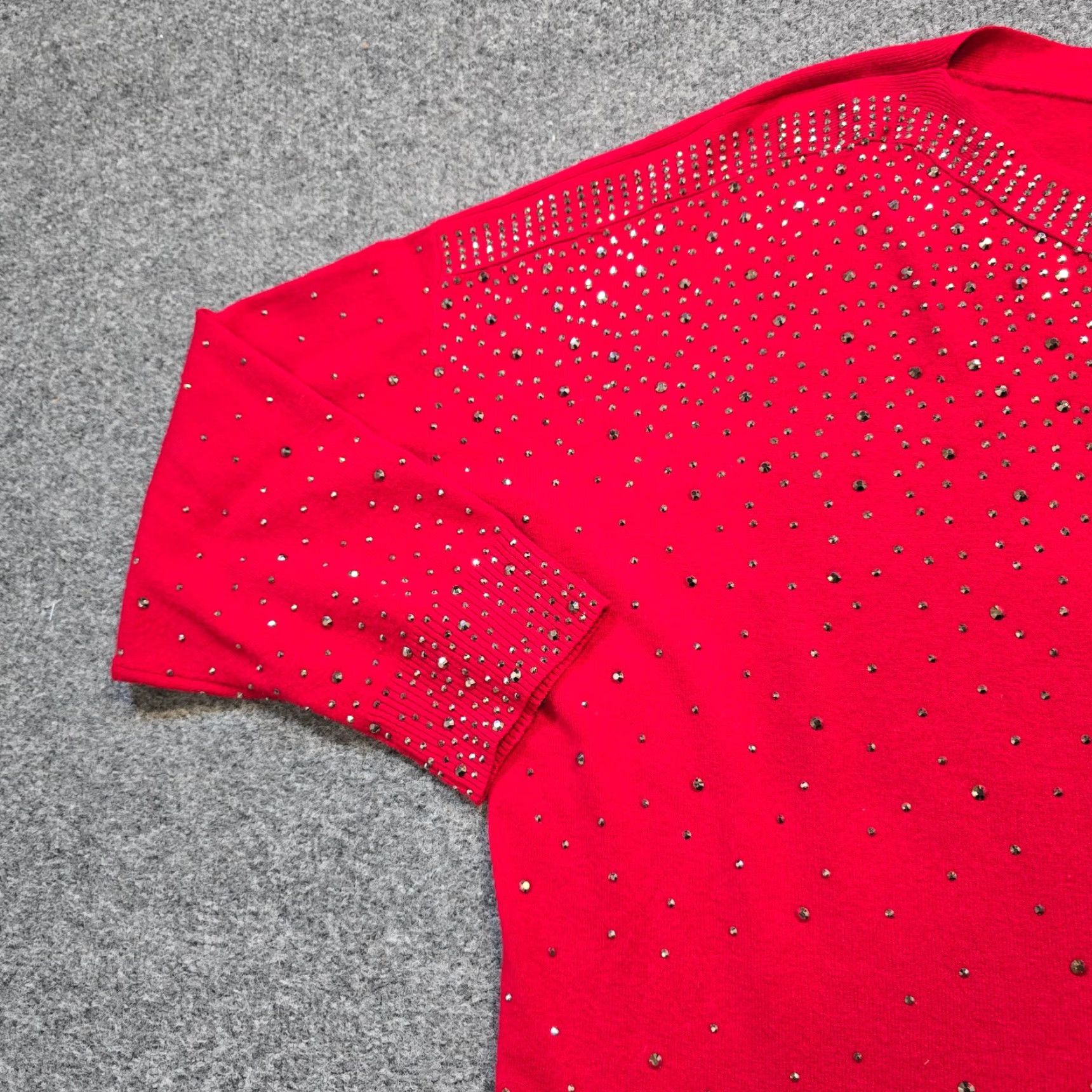 Vintage Vila Milano Sweater Womens Size 2X Red Wool Blend Rhinestone Holiday Pullover Size XXL / US 16-18 / IT 52-54 - 4 Thumbnail