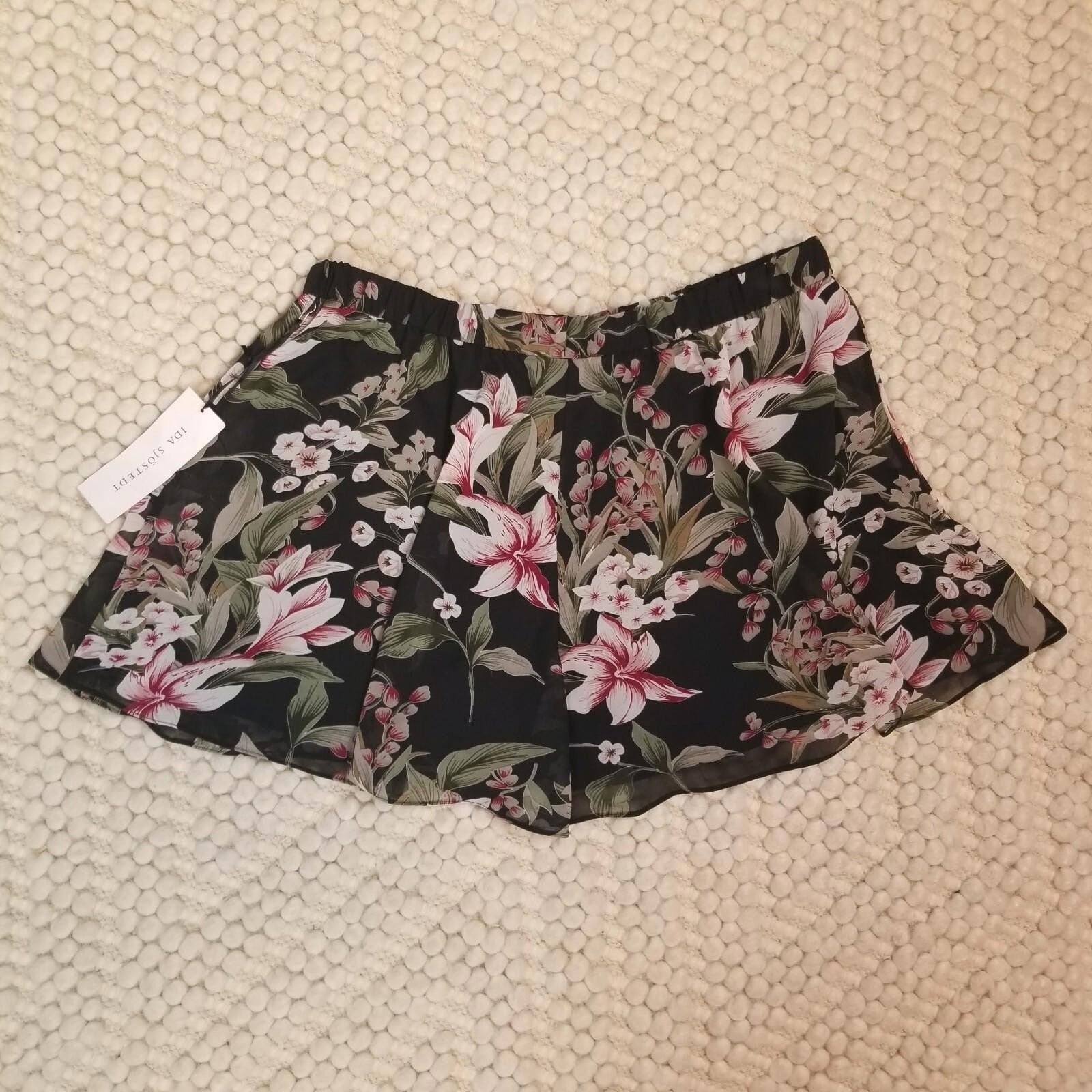 Other NWOT Ida Sjostedt Corinne Chiffon Shorts Black Floral EU 40 Size 32" / US 10 / IT 46 - 7 Thumbnail