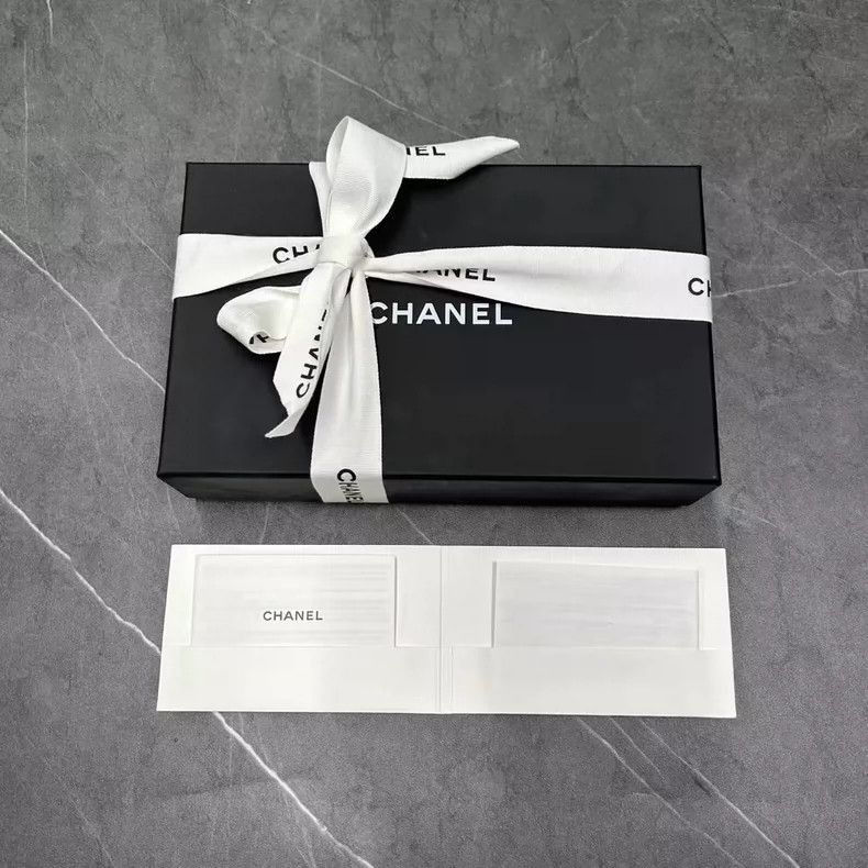 Chanel Chanel Passport Holder New Condition -2505 Size ONE SIZE - 3 Thumbnail