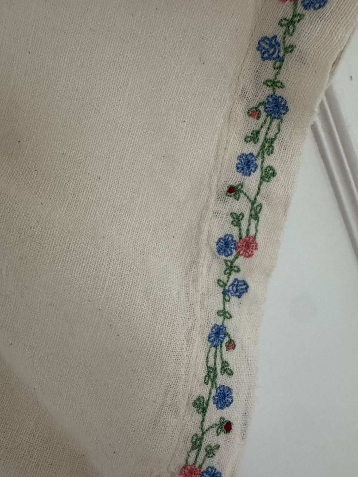 Corridor Corridor Spring Bouquet Vacation Shirt Small NWT Embroidered Size US S / EU 44-46 / 1 - 5 Thumbnail