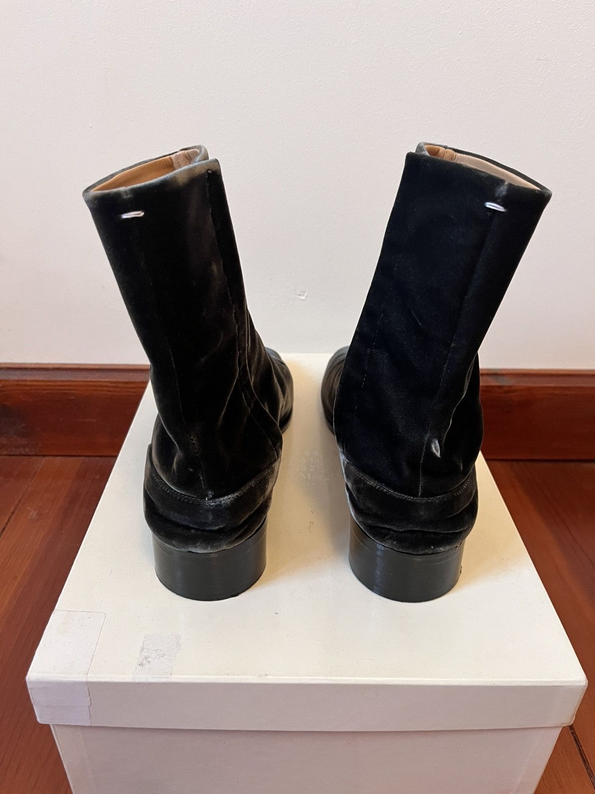 Maison Margiela × Vintage Maison Margiela Tabi Boots – Black / Silver Velvet – EU 44 Size US 10 / EU 43 - 4 Thumbnail