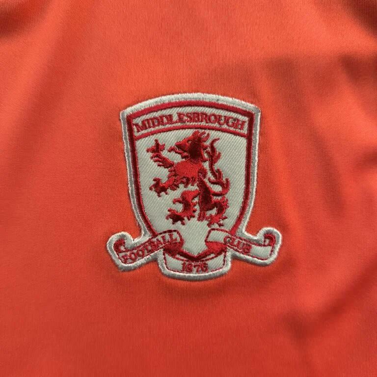 Hummel Middlesbrough 2018-19 goalkeeper football jersey size M Size US M / EU 48-50 / 2 - 3 Thumbnail