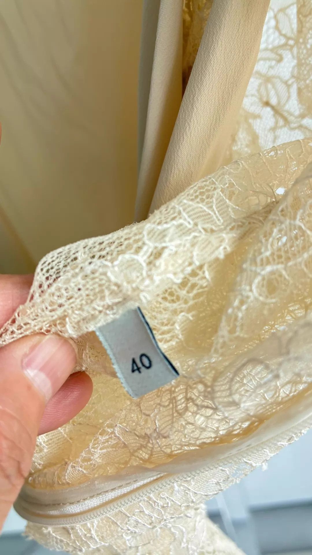 Gucci GUCCI Ivory Lace Long Sleeve Shirt 40 NWT Size S / US 4 / IT 40 - 5 Thumbnail