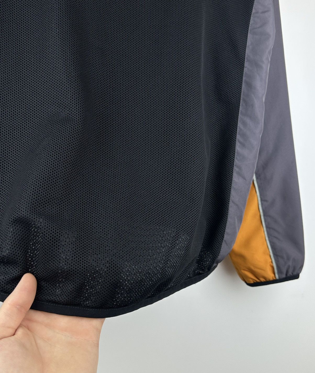 Oakley Rare Oakley Vintage Cycling Jacket S Reflective Windbreaker Size US S / EU 44-46 / 1 - 11 Thumbnail