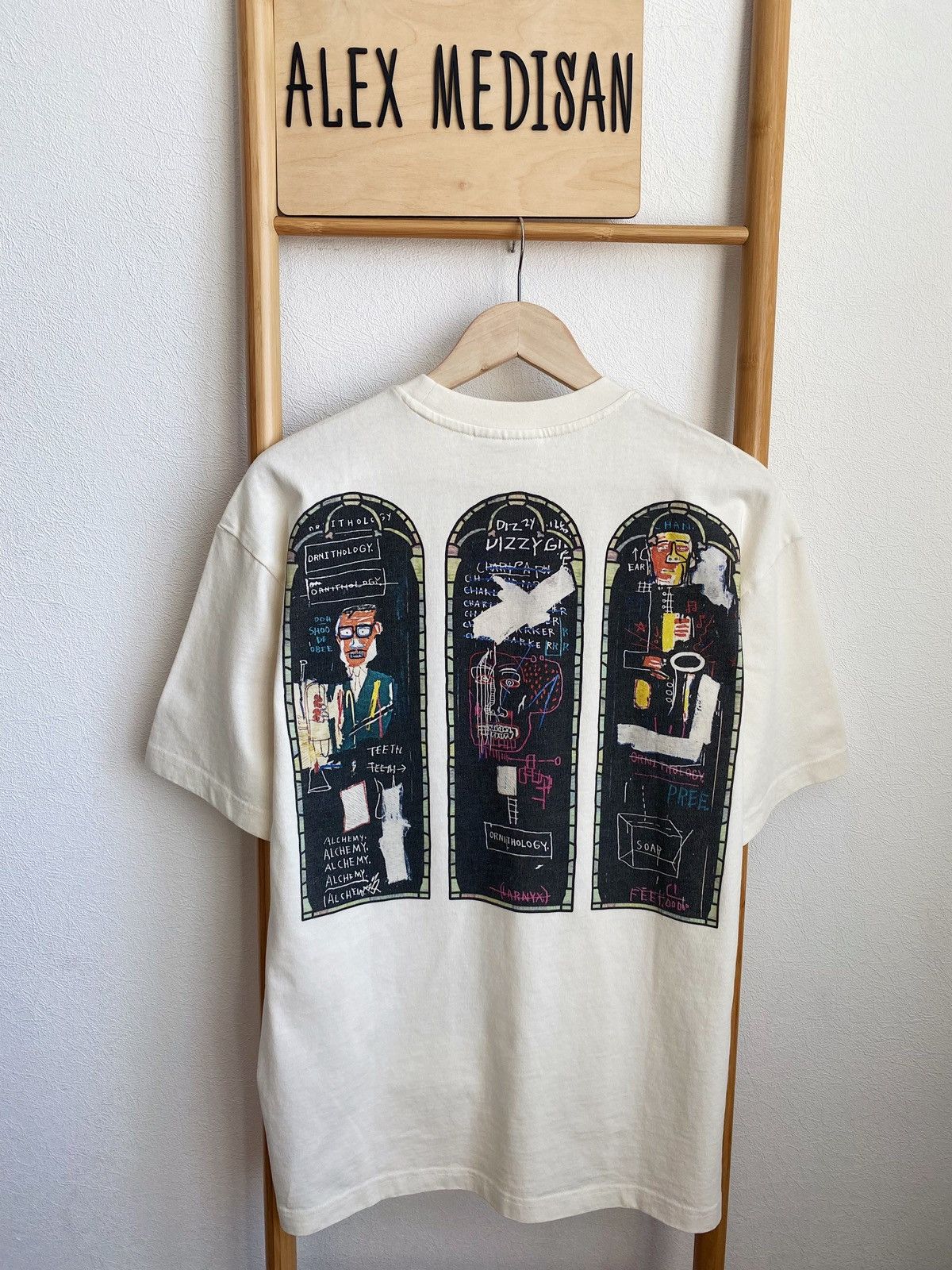 H&M × Jean-Michel Basquiat × Who Decides War WHO DECIDES WAR x BASQUIAT x H&M RELAXED FIT COTTON T-SHIRT Size US S / EU 44-46 / 1 - 2 Thumbnail