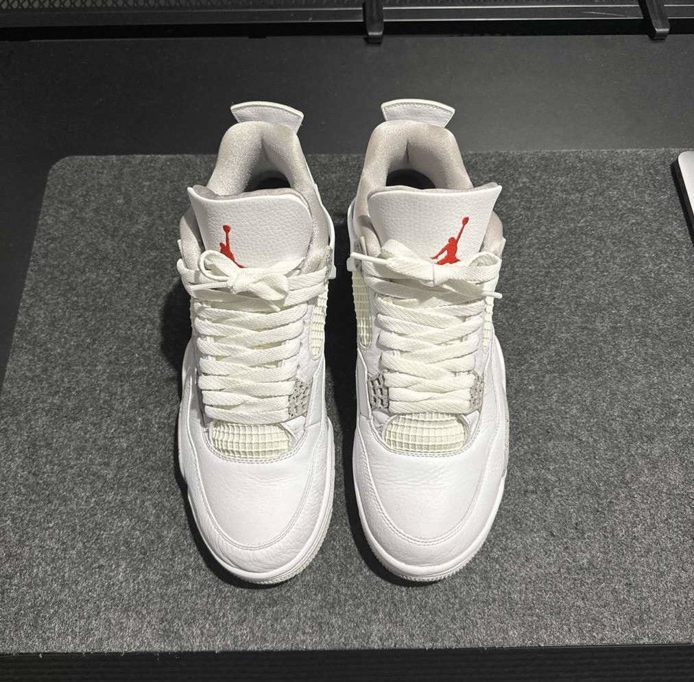 Jordan Brand Jordan 4 White Oreo Size US 10 / EU 43 - 3 Thumbnail