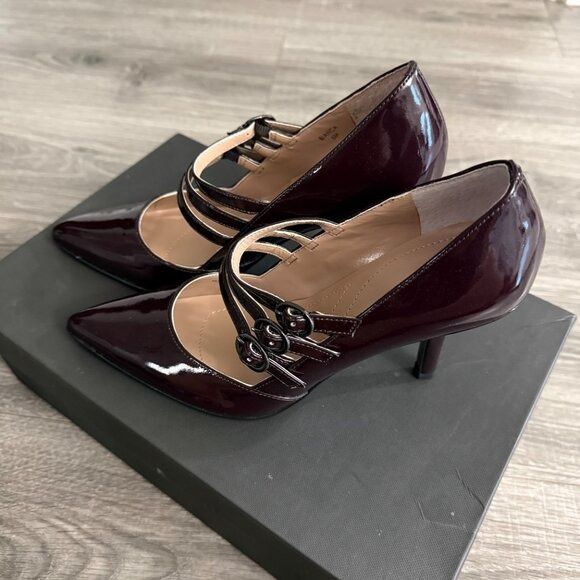 Elie Tahari NIB Tahari Bianca Deep Maroon Triple Buckle Pointed Toe Heel Size US 6 / IT 36 - 3 Thumbnail
