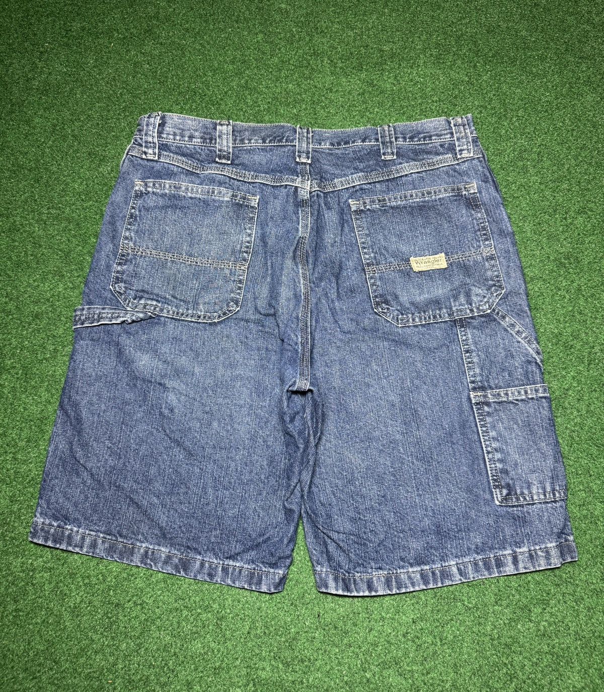 Wrangler Y2K Carpenter Baggy Jorts Hip Hop Grunge Skater Denim Short Size US 34 / EU 50 - 1 Thumbnail