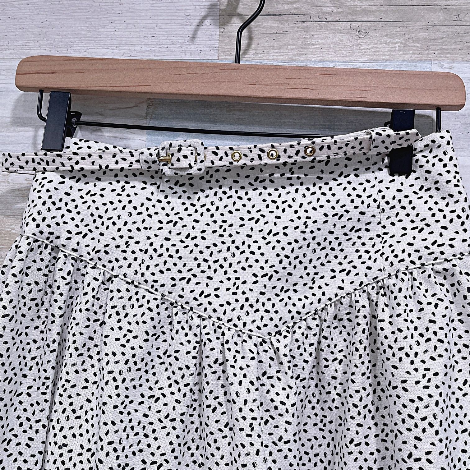 Corey Lynn Calter Corey Lynn Calter Yoke Belted Midi Skirt White Black Dot XS Size 25" / US 0 / IT 36 - 2 Thumbnail