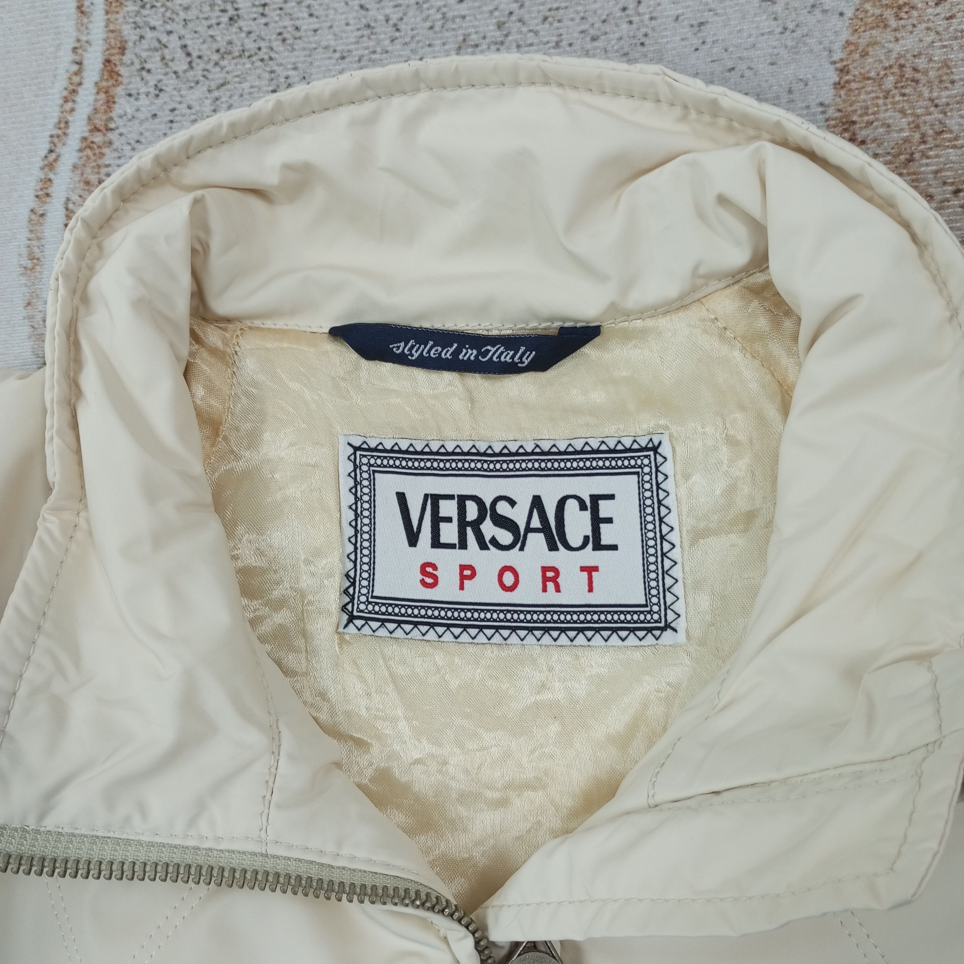 Versace Versace Sport Jacket c232n9 Size M / US 6-8 / IT 42-44 - 5 Thumbnail