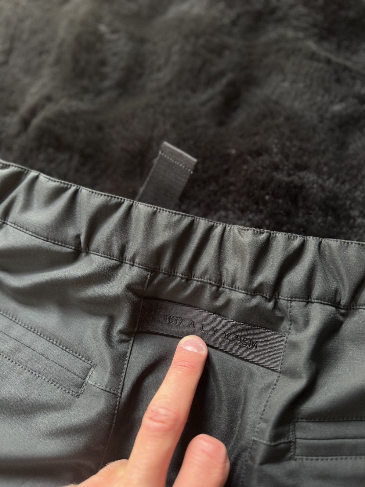 1017 ALYX 9SM × Moncler Moncler Alyx Pants Size US 32 / EU 48 - 15 Thumbnail