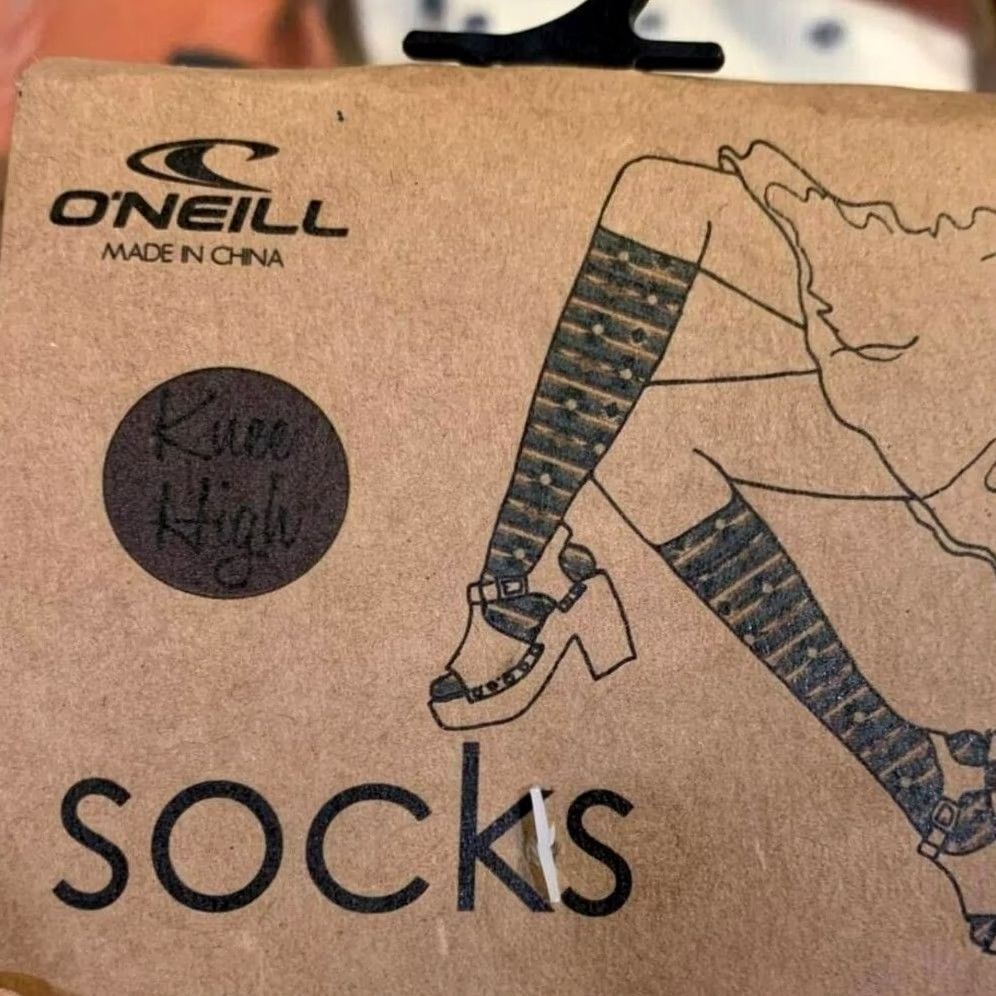 O'Neill O'Neill Socks Knee High Women 1 Pair Aztec Stripe Pattern Cute Design Size ONE SIZE - 2 Thumbnail