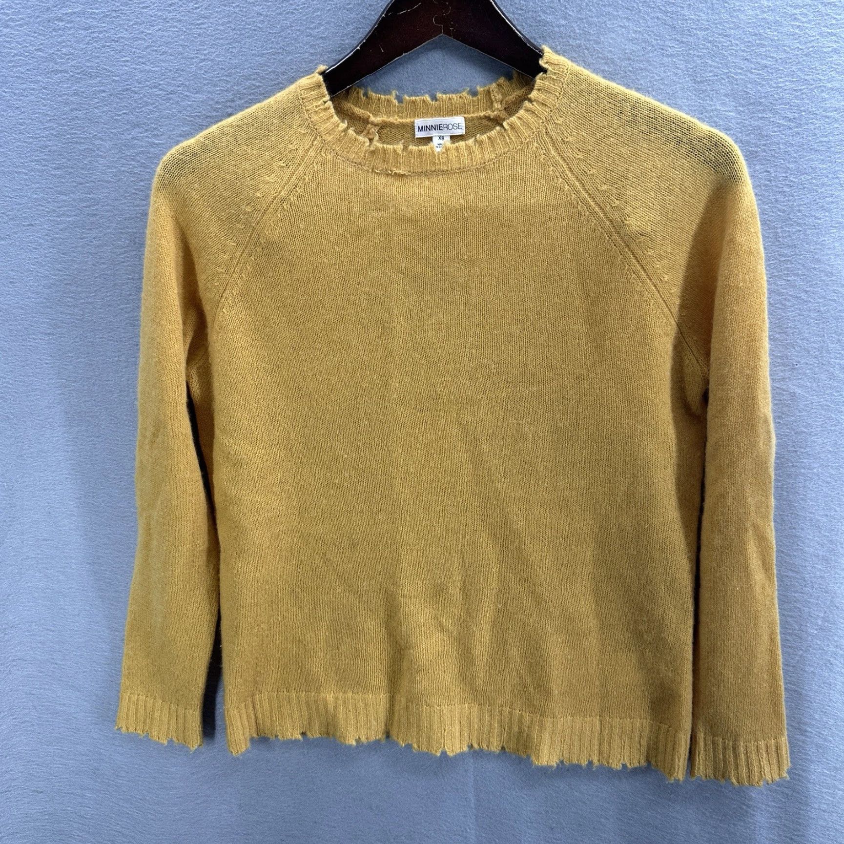 Vintage Minnie Rose Sweater Womens XS Crewneck Yellow Cashmere Knit Pullover Bohemian Classic Style Lightweight Sweater XS Womens Size XS / US 0-2 / IT 36-38 - 4 Thumbnail