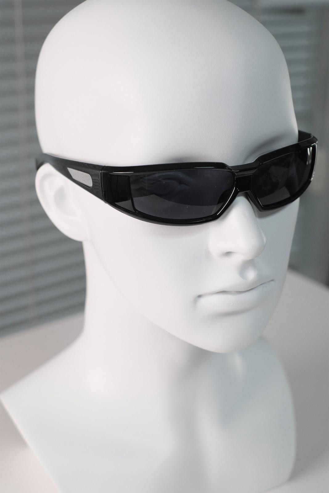 Japanese Brand Vtg Vintage Y2k Futuristic Rectangle Sunglasses Unisex OS Size ONE SIZE - 3 Thumbnail