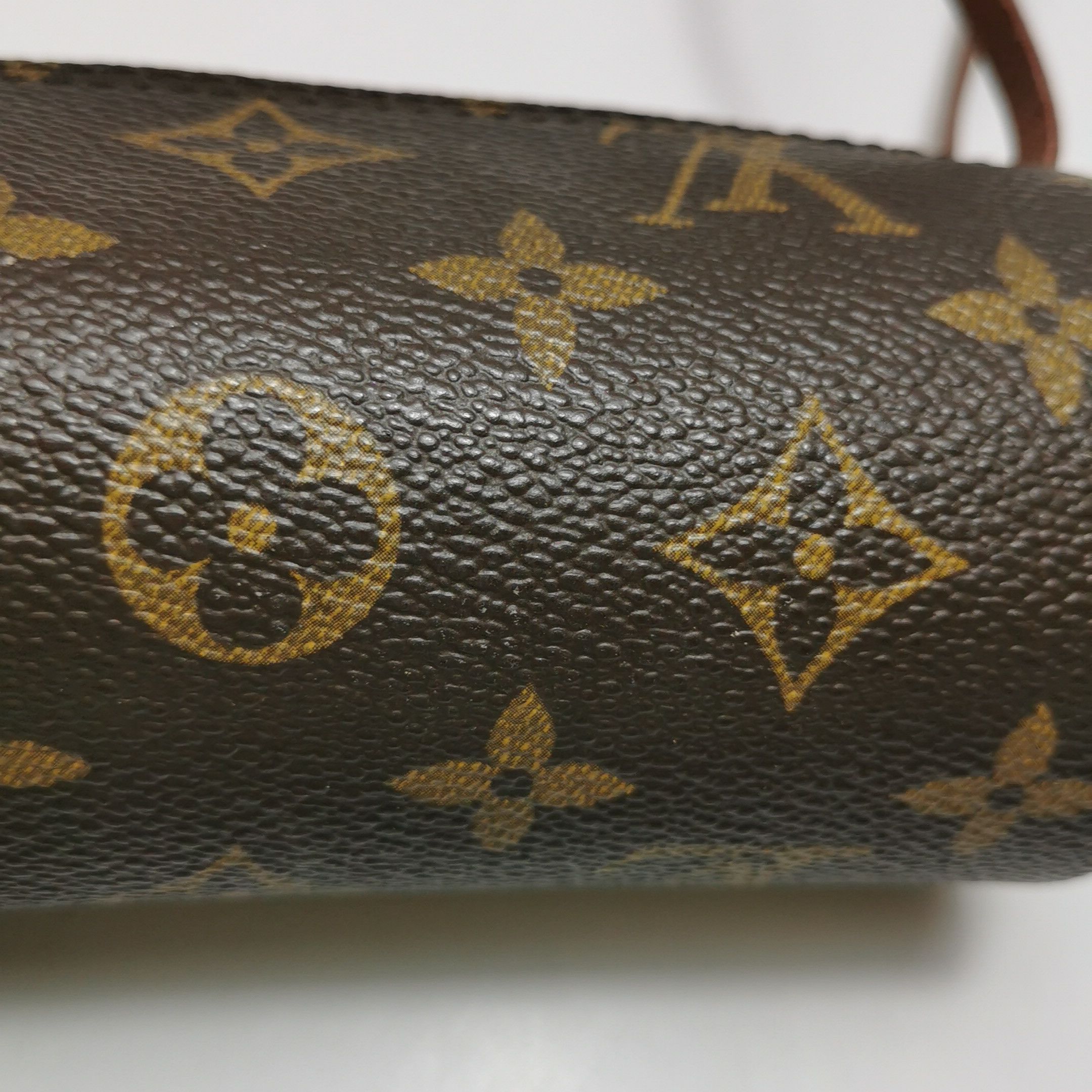 Louis Vuitton Louis Vuitton (LV) Papillon Mini Cowhide Monogram Printed D Size ONE SIZE - 4 Thumbnail