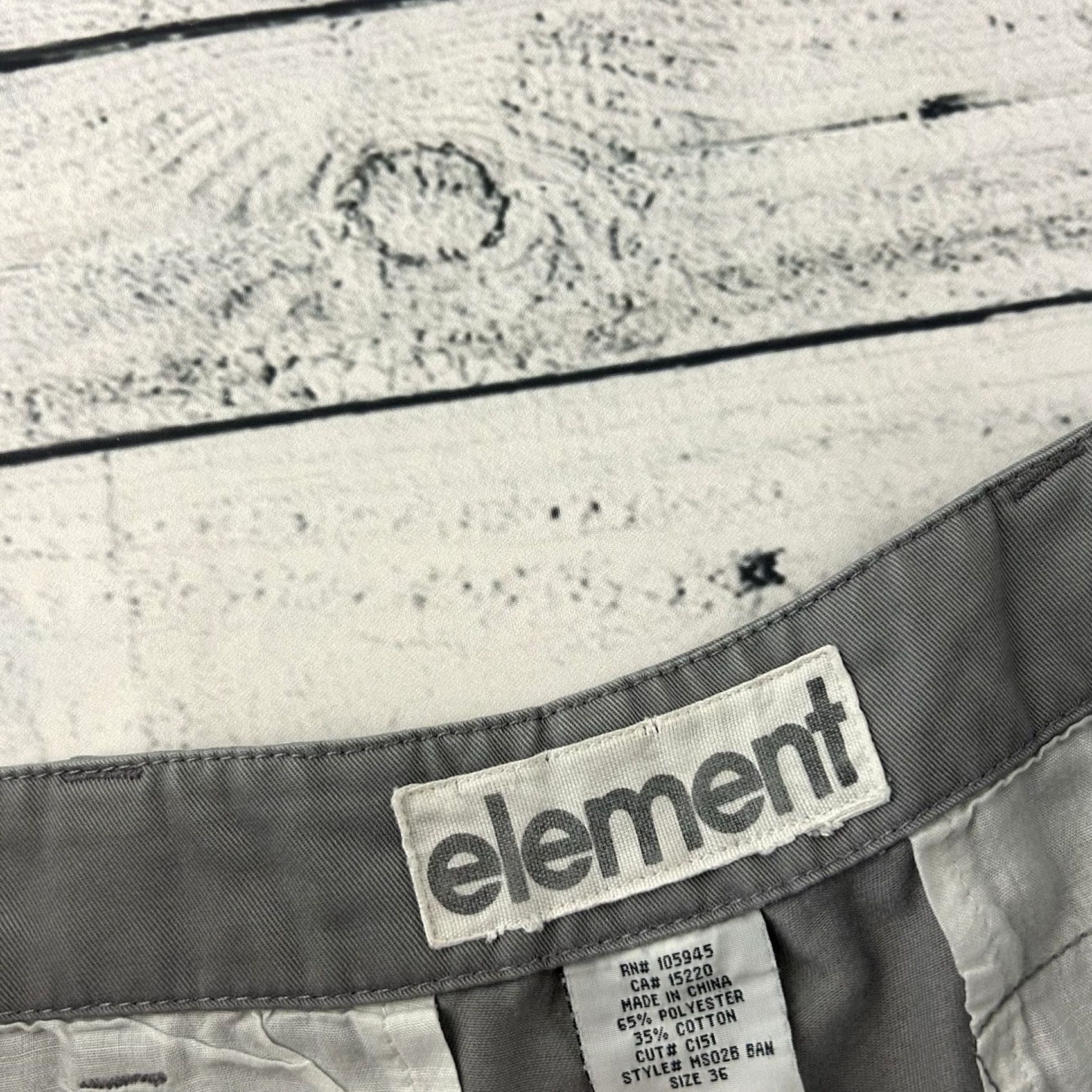Element VINTAGE Element Chino Shorts Men's 36 Gray Baggy 13" Inseam Size US 36 / EU 52 - 4 Thumbnail