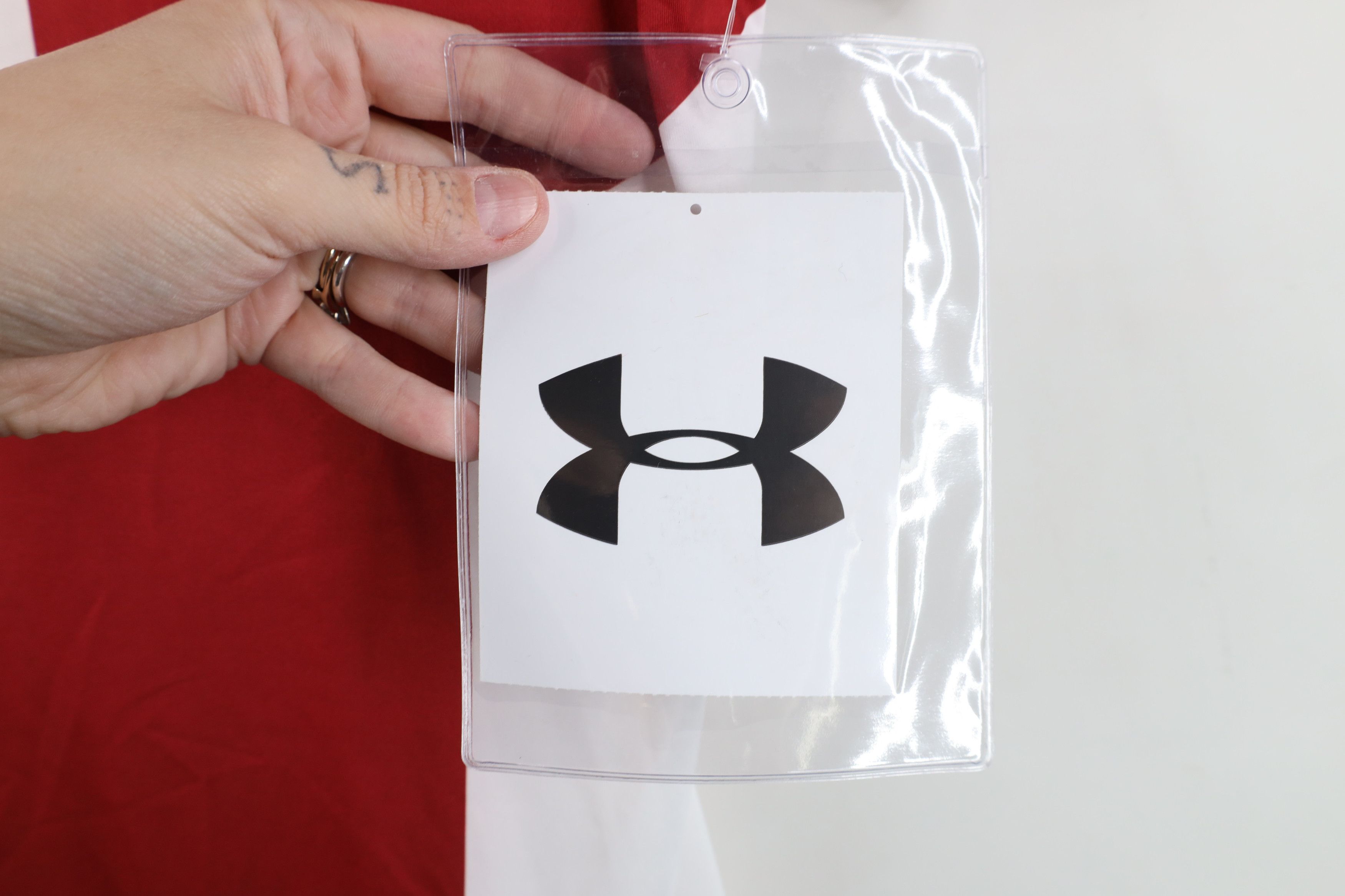 Under Armour New Sample Under Armour University of Wisconsin Jersey Size S / US 4 / IT 40 - 4 Thumbnail