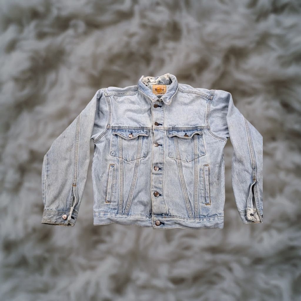 Hard Rock Cafe VINTAGE Hard Rock Cafe Jacket Womens Small Denim Embroidered New York 90s Grunge Jacket Womens Small Denim Embroidered New York 90s Grunge Size S / US 4 / IT 40 - 1 Thumbnail