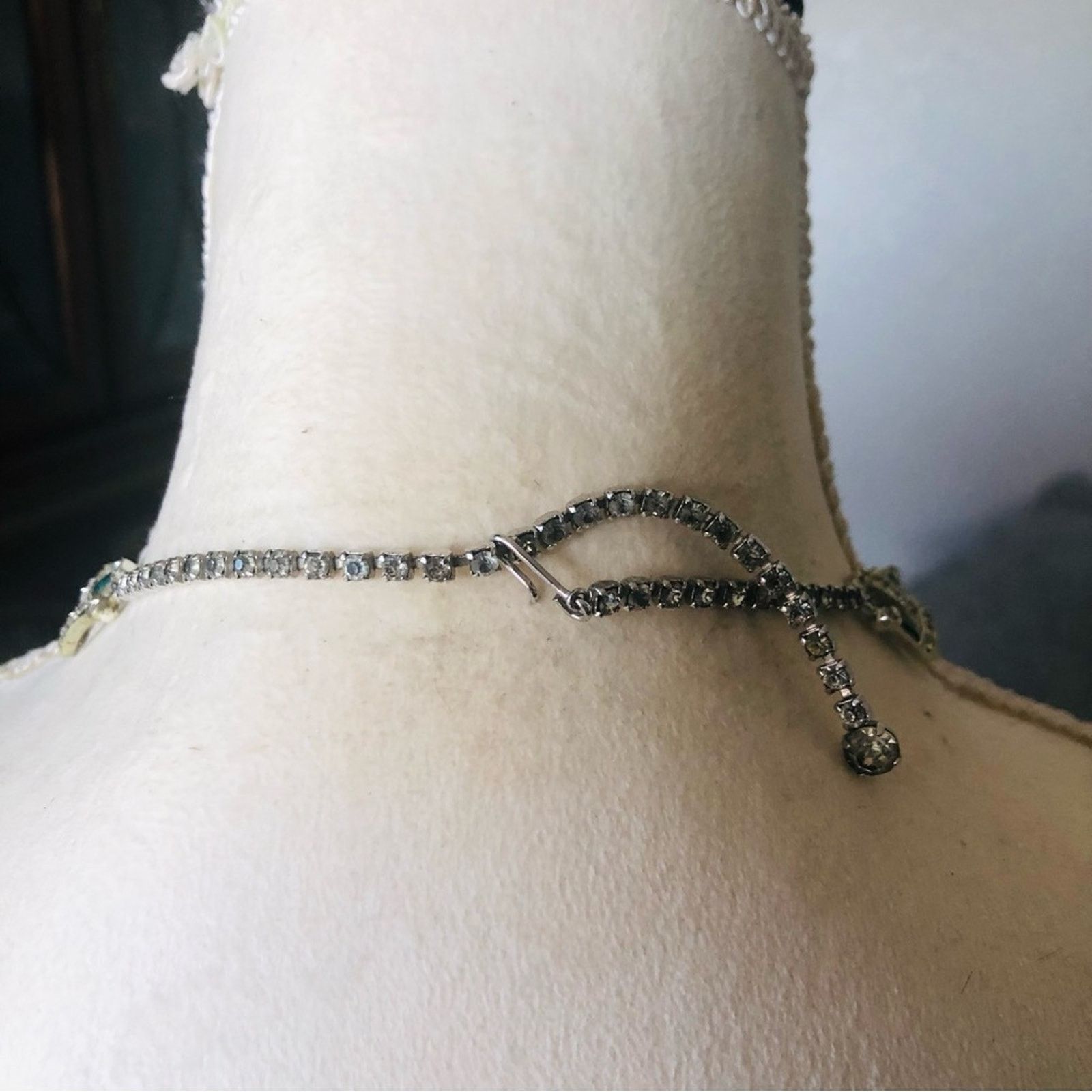 Vintage Vintage mid century emerald baguette rhinestone necklace Size ONE SIZE - 7 Thumbnail