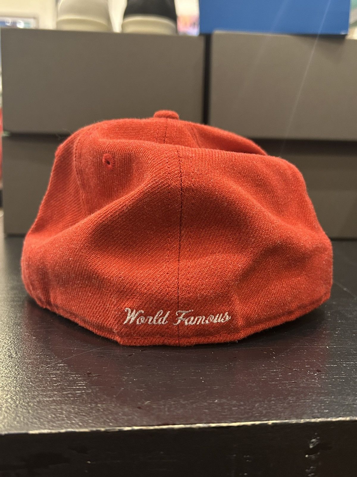 New Era × Supreme Supreme X New Era World Famous 1994 Fitted Hat Size ONE SIZE - 4 Thumbnail