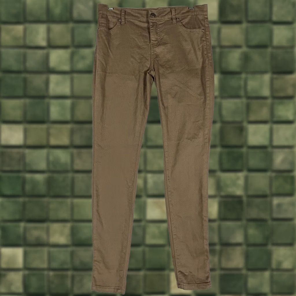 Forever 21 FOREVER 21 Pants Womens Size 28 Beige Tan Stretch Waist Chino Skinny Mid Rise Size 28" / US 6 / IT 42 - 1 Thumbnail