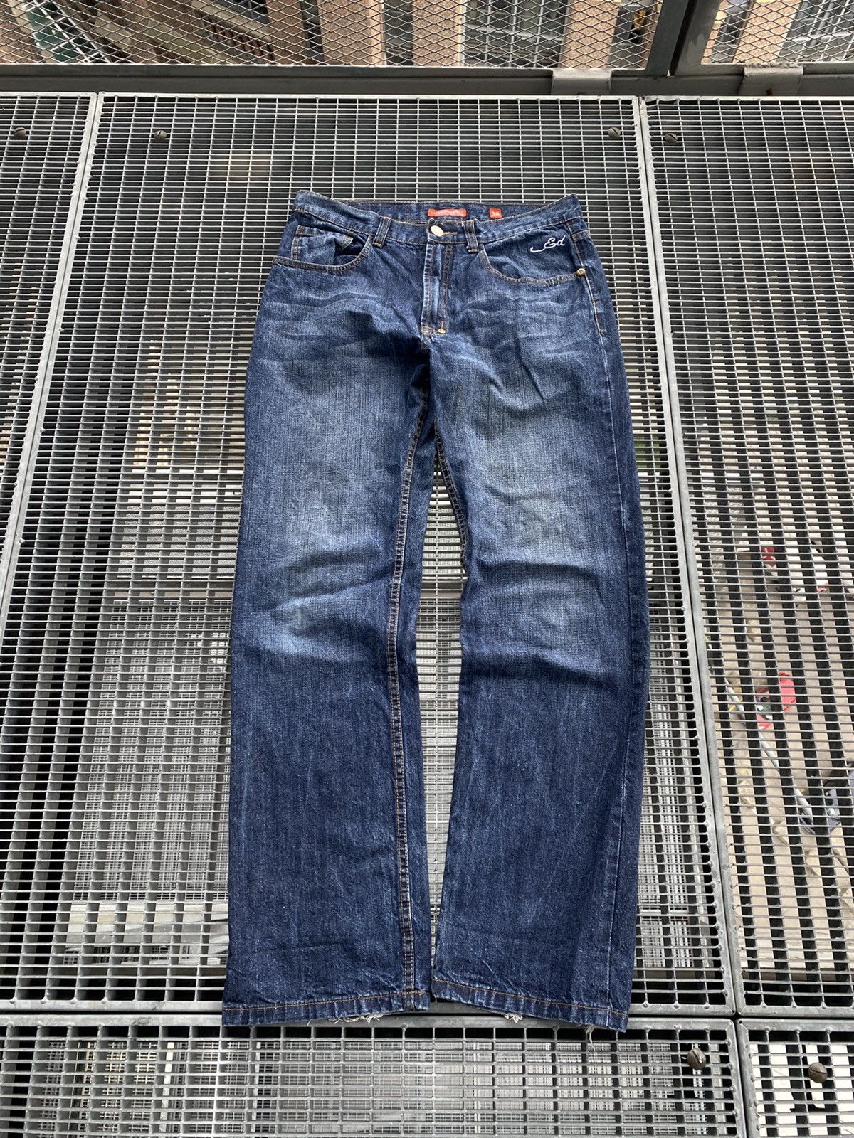 Ed Hardy Vintage Ed Hardy Back Embroidered Logo Jeans Y2K Size US 34 / EU 50 - 2 Thumbnail