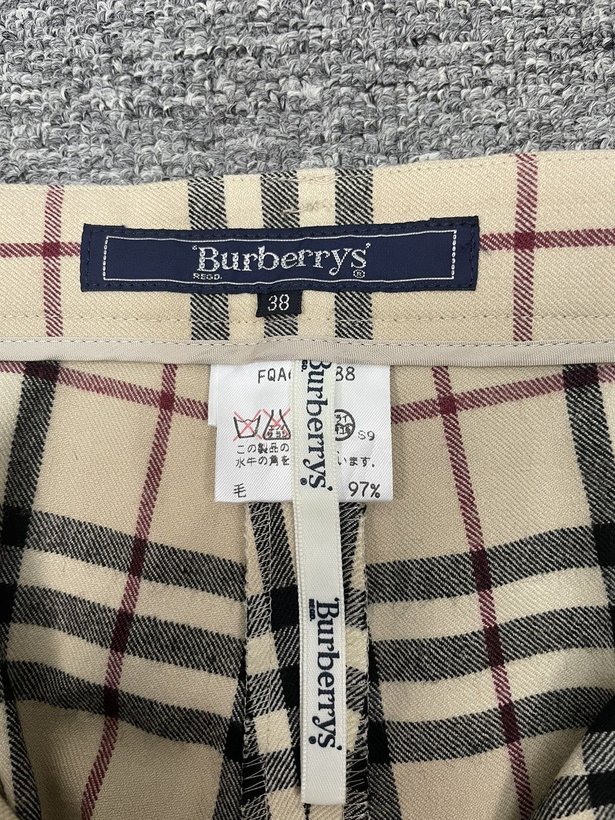Burberry Vintage Burberry Nova Check Pant Waist 28 Size US 28 / EU 44 - 4 Thumbnail