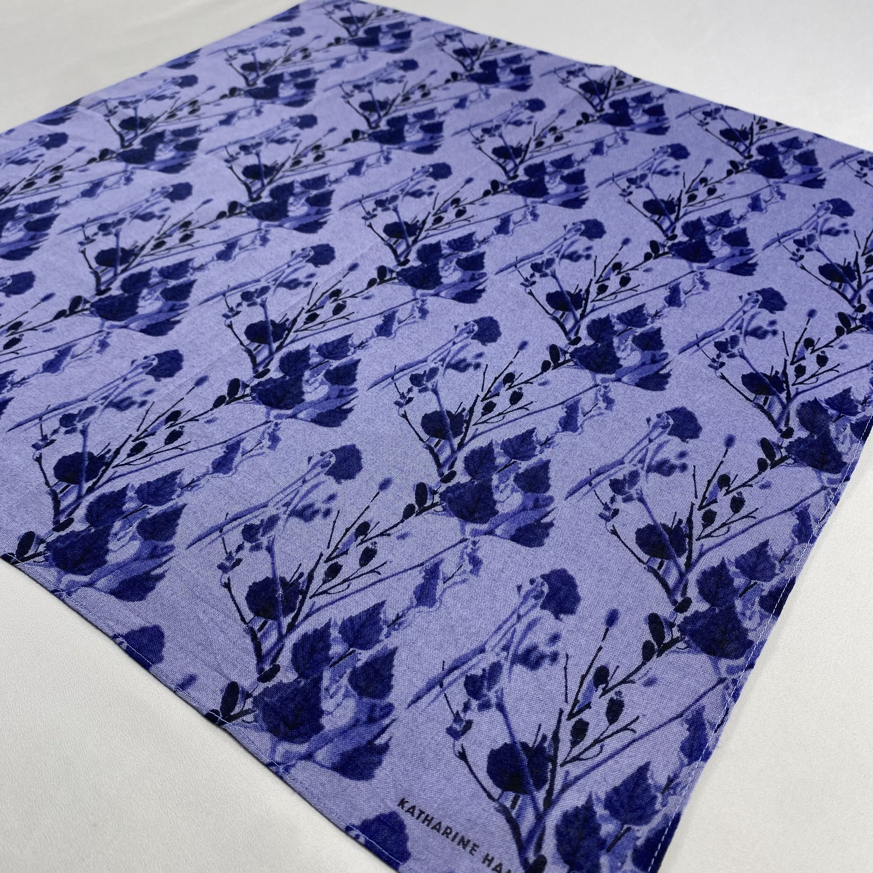 Katharine Hamnett London × Vintage Katharine Hamnett Bandana/ Handkerchief / Neckerchief-P603 Size ONE SIZE - 2 Thumbnail