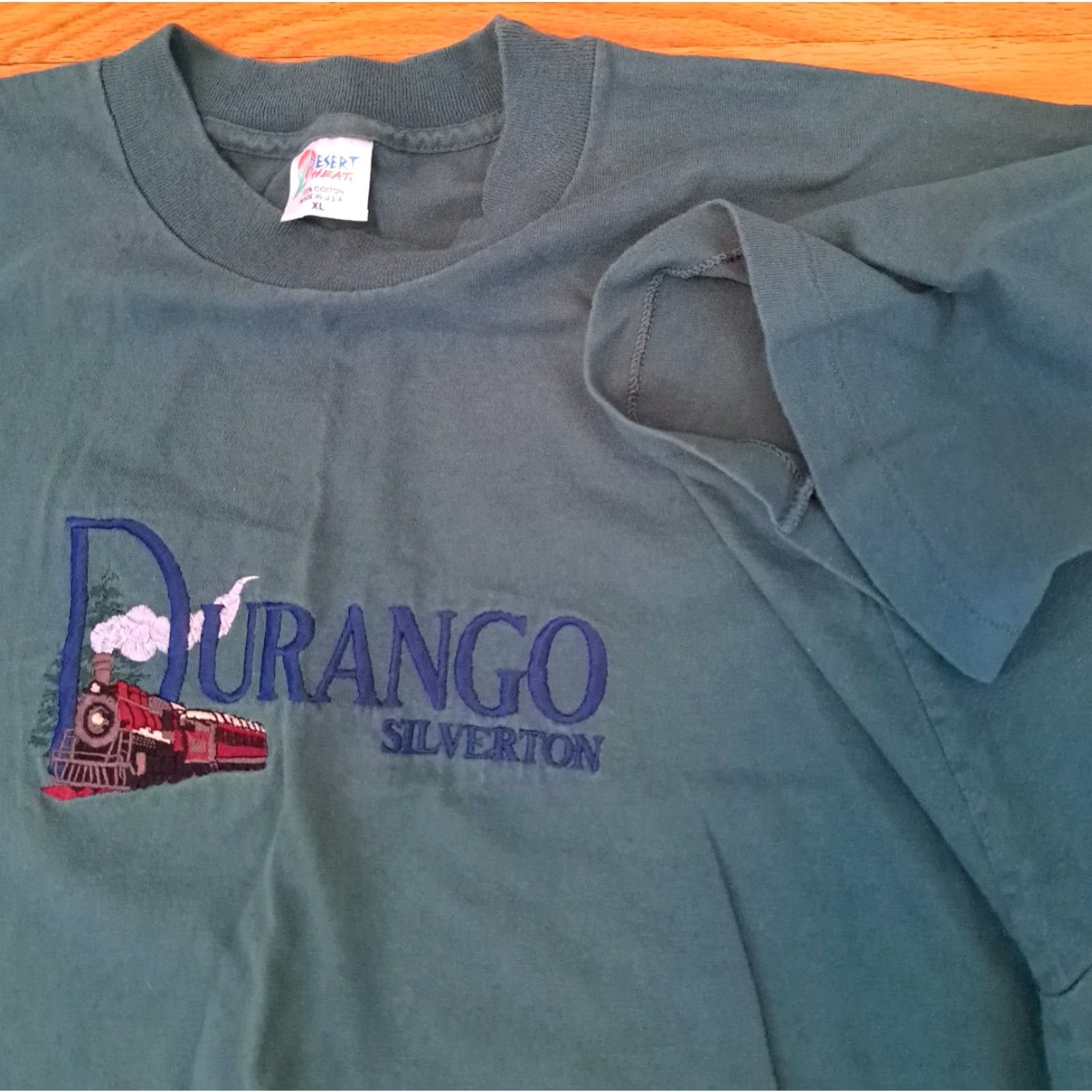 Durango VINTAGE Durango Silverton Embroidered T-Shirt XL USA Desert Heat Men Crew Neck Short Sleeve Green Canvas Embroidered 28in long 23in pit to pit Size US XL / EU 56 / 4 - 3 Thumbnail