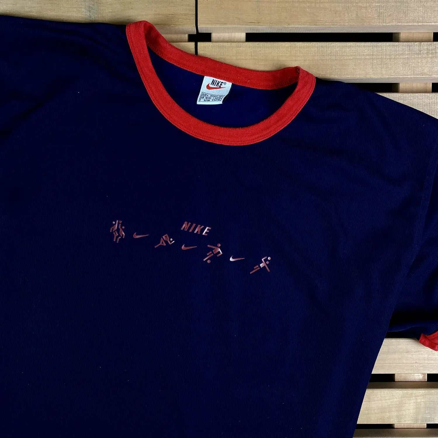 Nike Men’s T-Shirt Nike Vintage Center Logo Size L Size US L / EU 52-54 / 3 - 2 Thumbnail