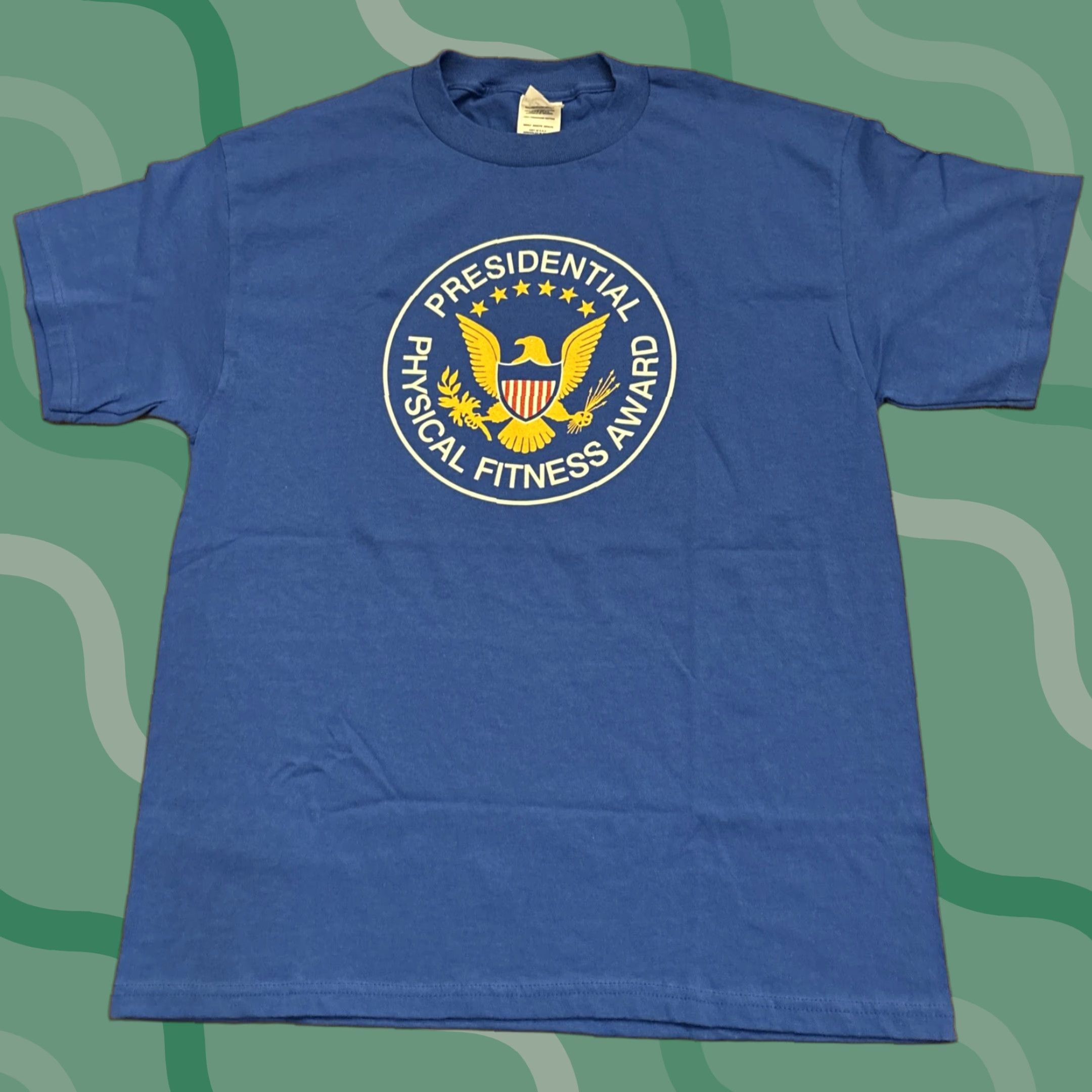 Delta VINTAGE Delta Presidential Physical Fitness Award Shirt Adult Medium Blue EUC Mens Size US M / EU 48-50 / 2 - 1 Thumbnail