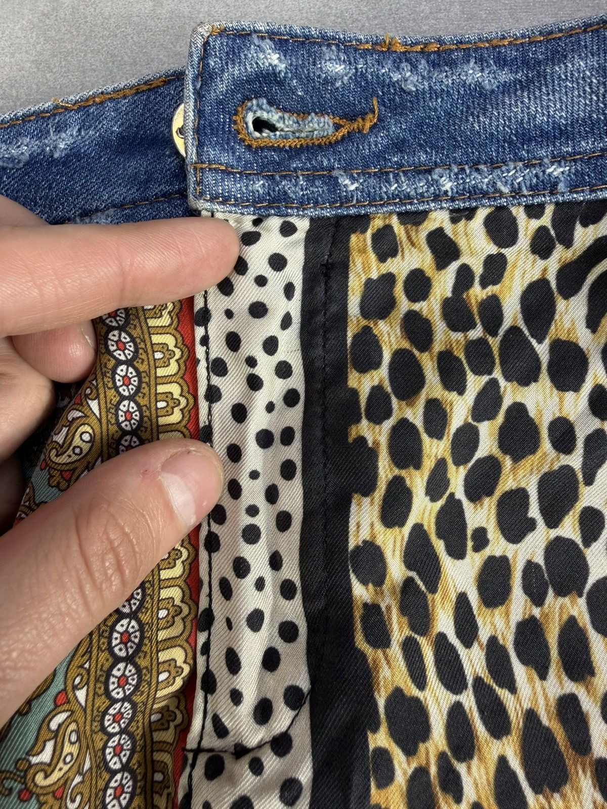 Dolce & Gabbana Dolce & Gabbana Patchwork Skirt Silk Denim Leopard Print Size 26" / US 2 / IT 38 - 20 Thumbnail