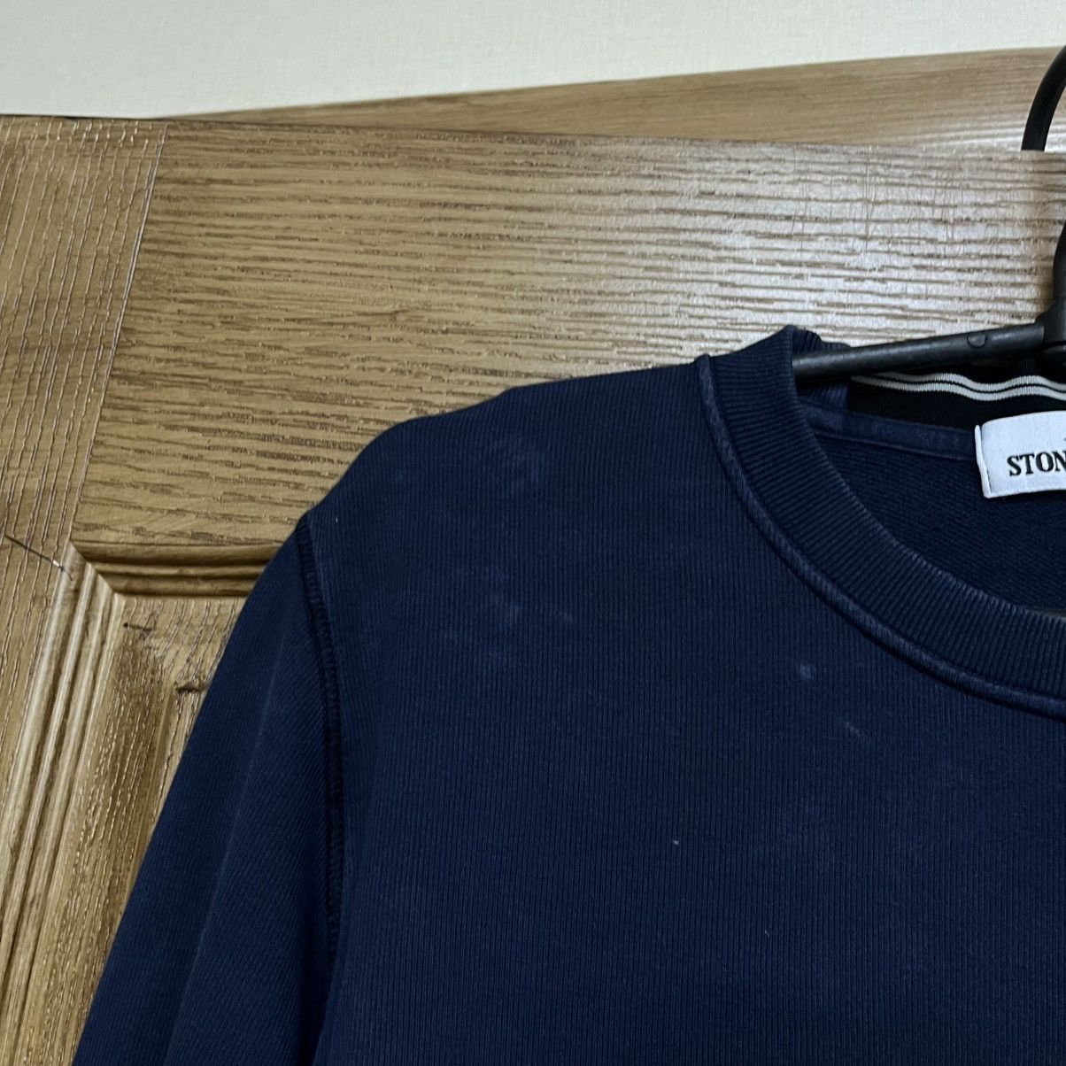 Stone Island Vintage Stone Island Sweatshirt Navy Blue Size US L / EU 52-54 / 3 - 8 Thumbnail