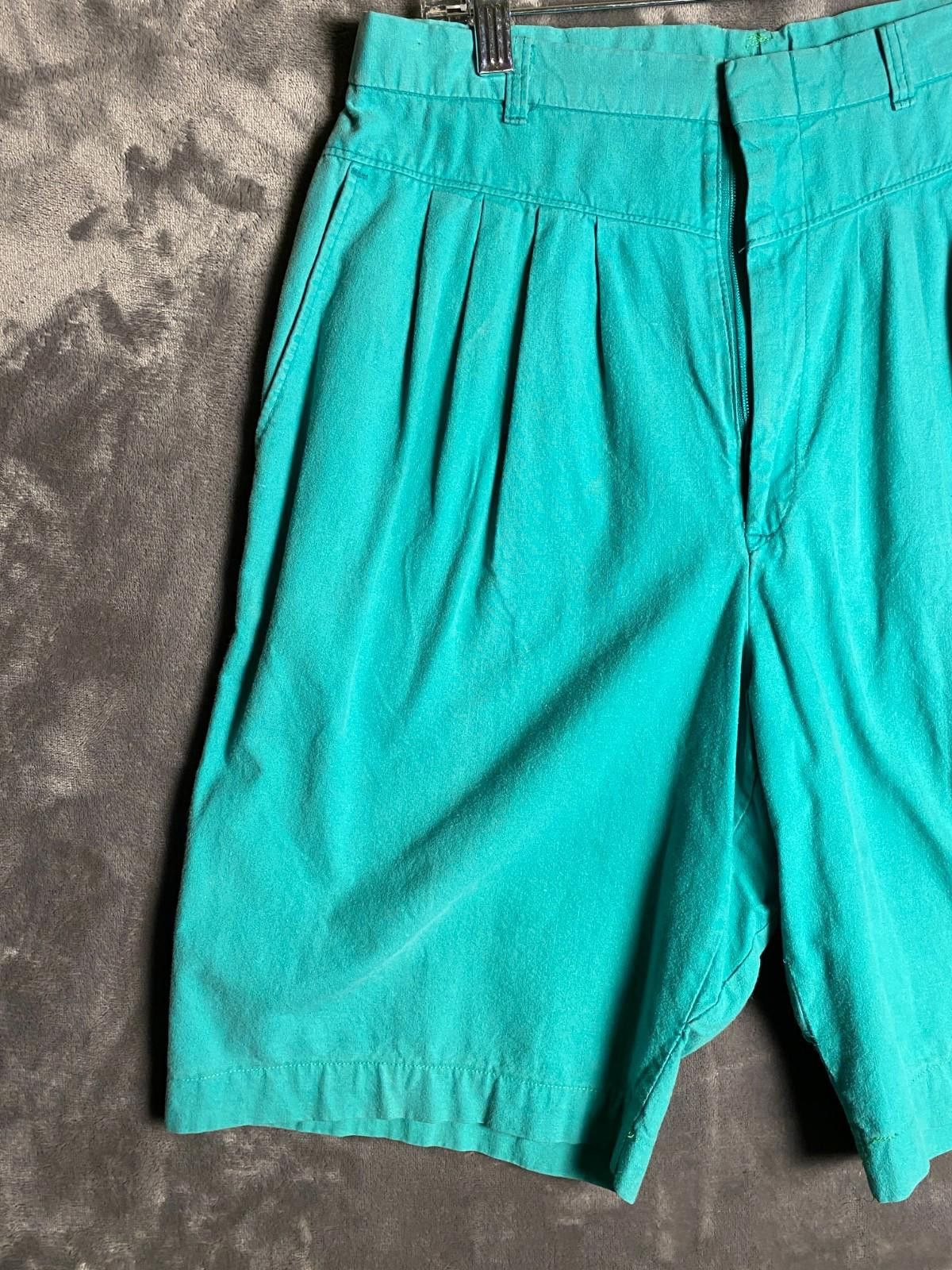 The Unbranded Brand 90s Shorts Womens Mint Pleated Y2K High Rise Mom Short (B17) Size 36" / US 14 / IT 50 - 3 Thumbnail