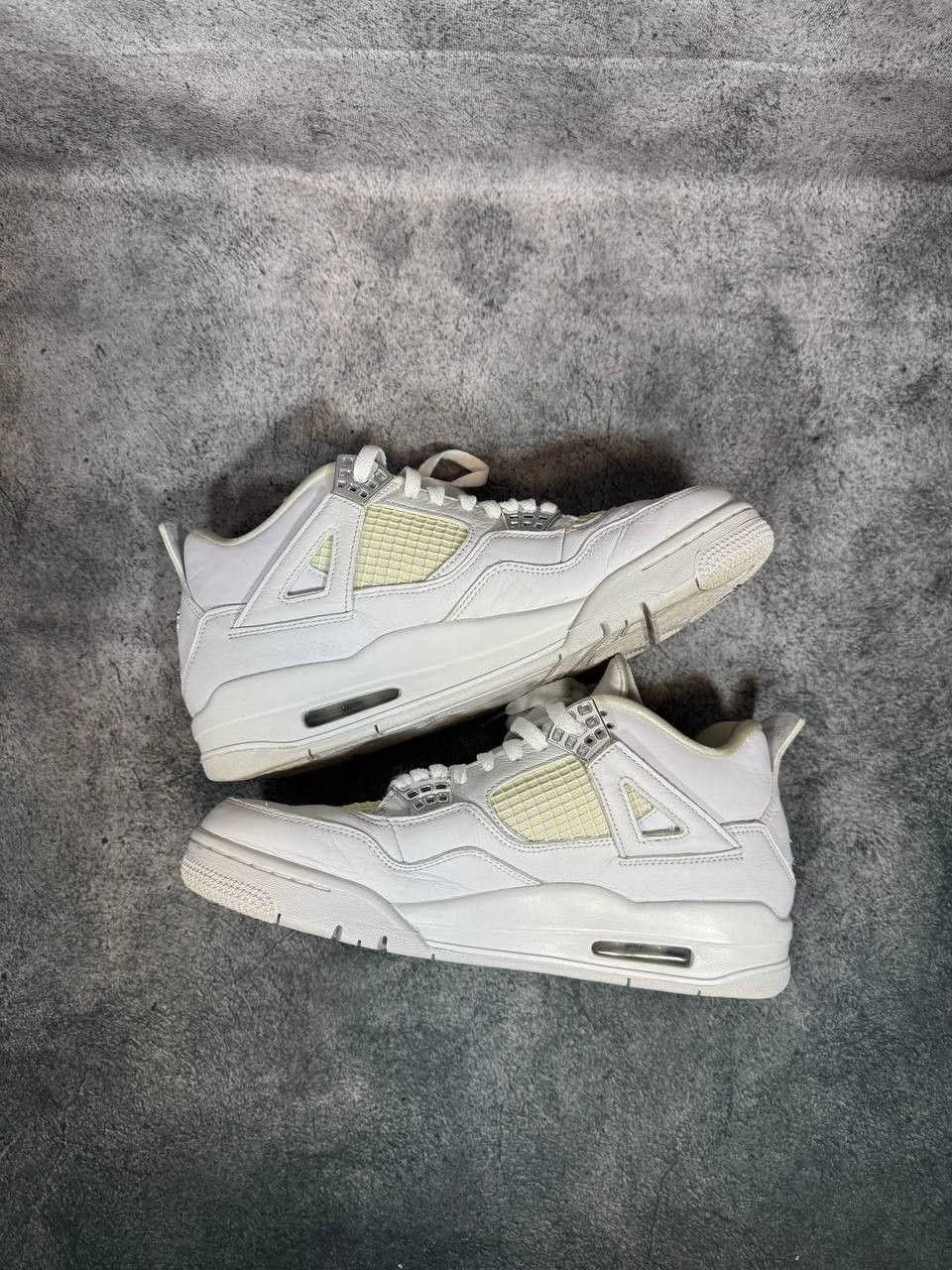 Jordan Brand Size 9.5 | Jordan 4 Pure Money No Box | Pre-Owned Size US 9.5 / EU 42-43 - 6 Thumbnail