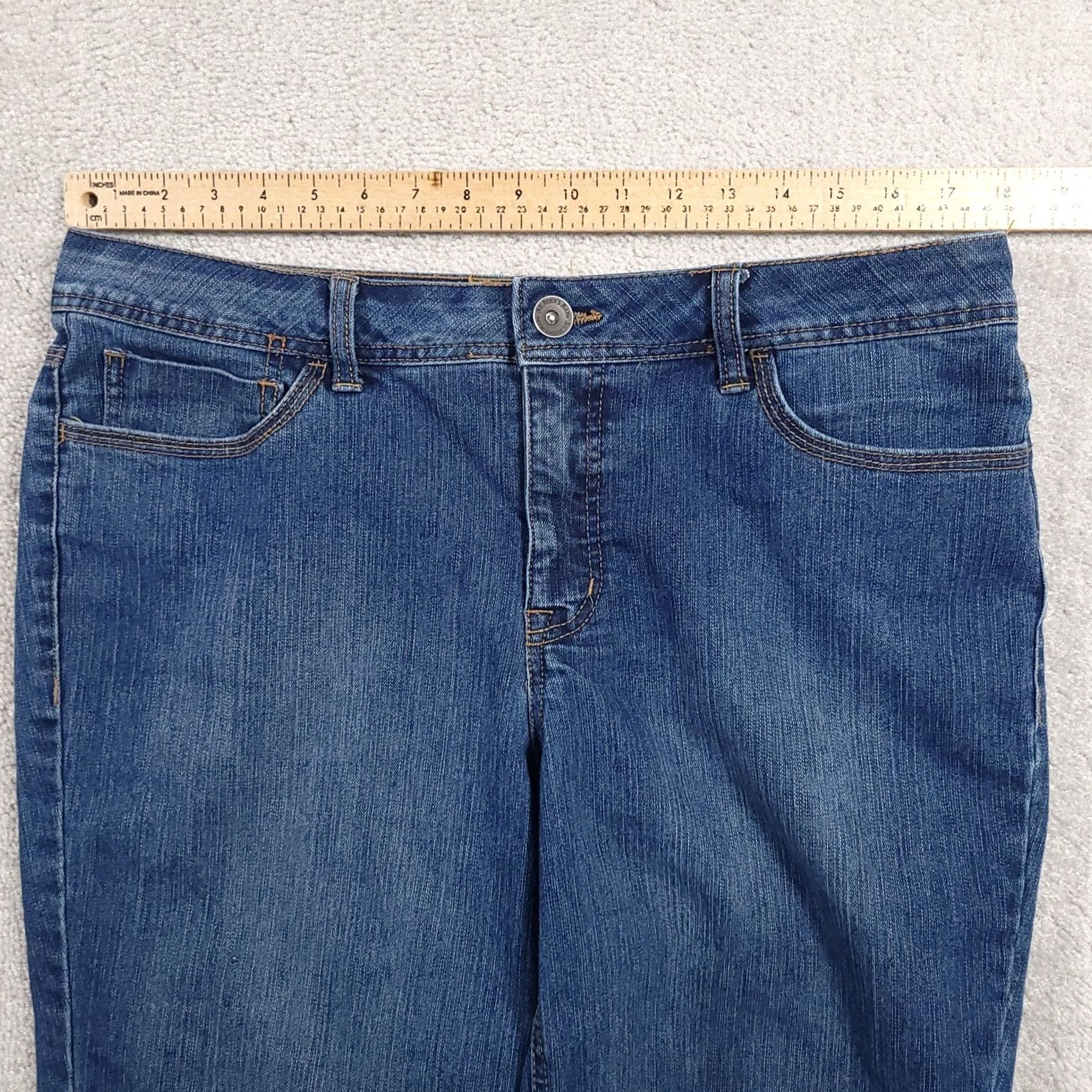 Vintage St John's Bay Women's 14 Capri Pants Denim Stretch Blue Jeans Back Flap Pockets 90s Size 36" / US 14 / IT 50 - 6 Thumbnail