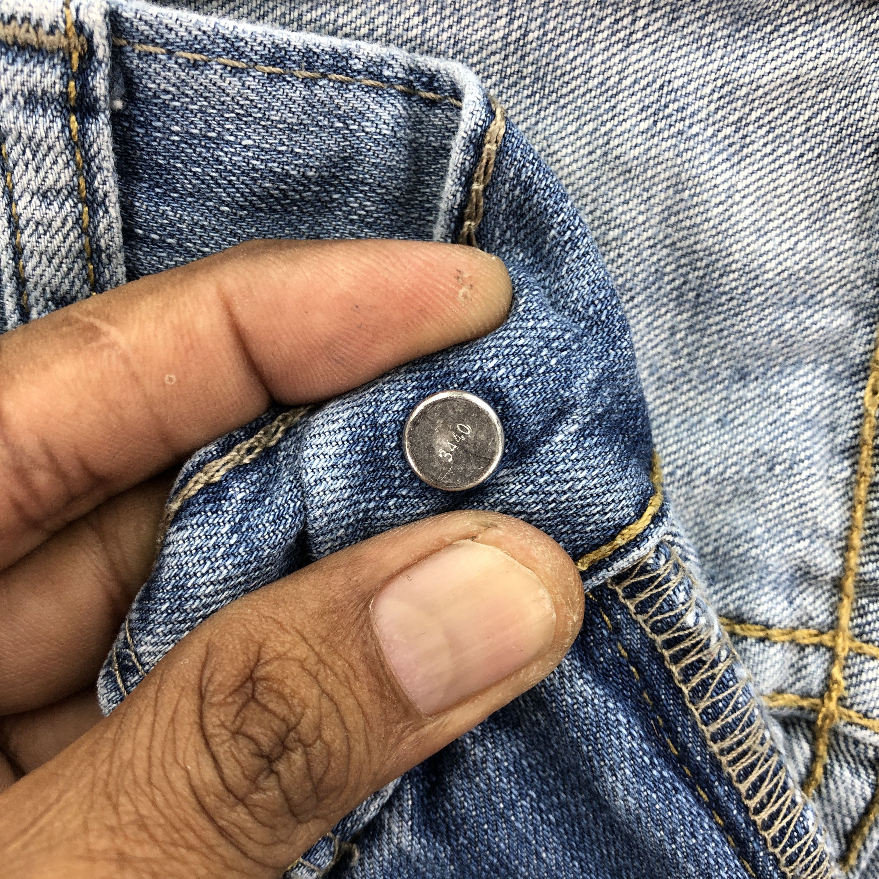 Levi's Vintage Levis 569 Baggy Blue Jeans Levi's Faded Denim Size US 34 / EU 50 - 6 Thumbnail
