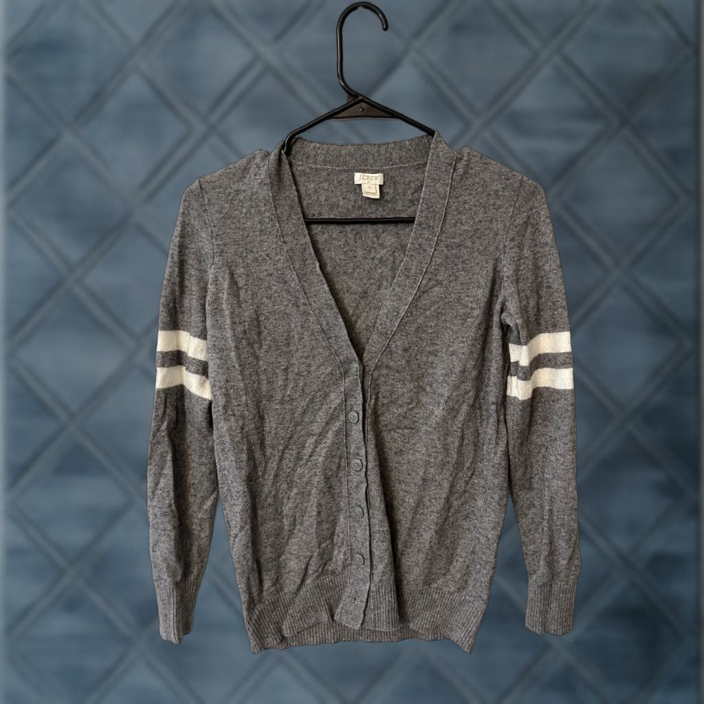J.Crew Vintage J.Crew Womens Cardigan Sweater Small Gray Knit Wool Blend Pockets Casual Size S / US 4 / IT 40 - 1 Thumbnail