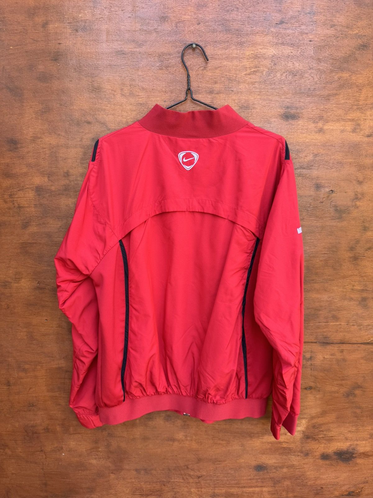 Nike Manchester United 2005/2006 Nike Red Jacket - sz L - 10/10 Size US L / EU 52-54 / 3 - 11 Thumbnail