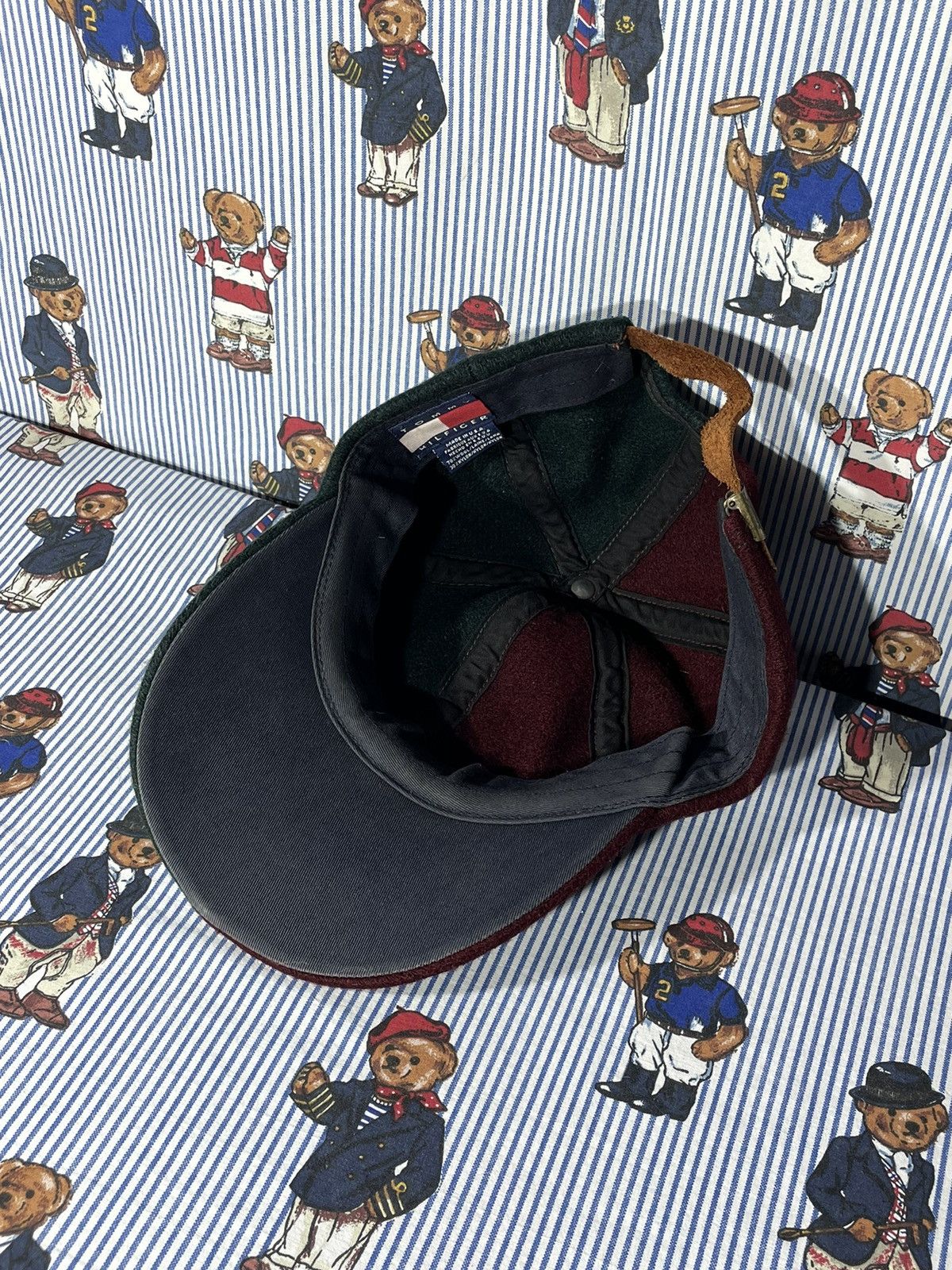 Tommy Hilfiger × Vintage Cap Tommy Hilfiger Lion Crest OG Vintage 90’s Size ONE SIZE - 16 Thumbnail