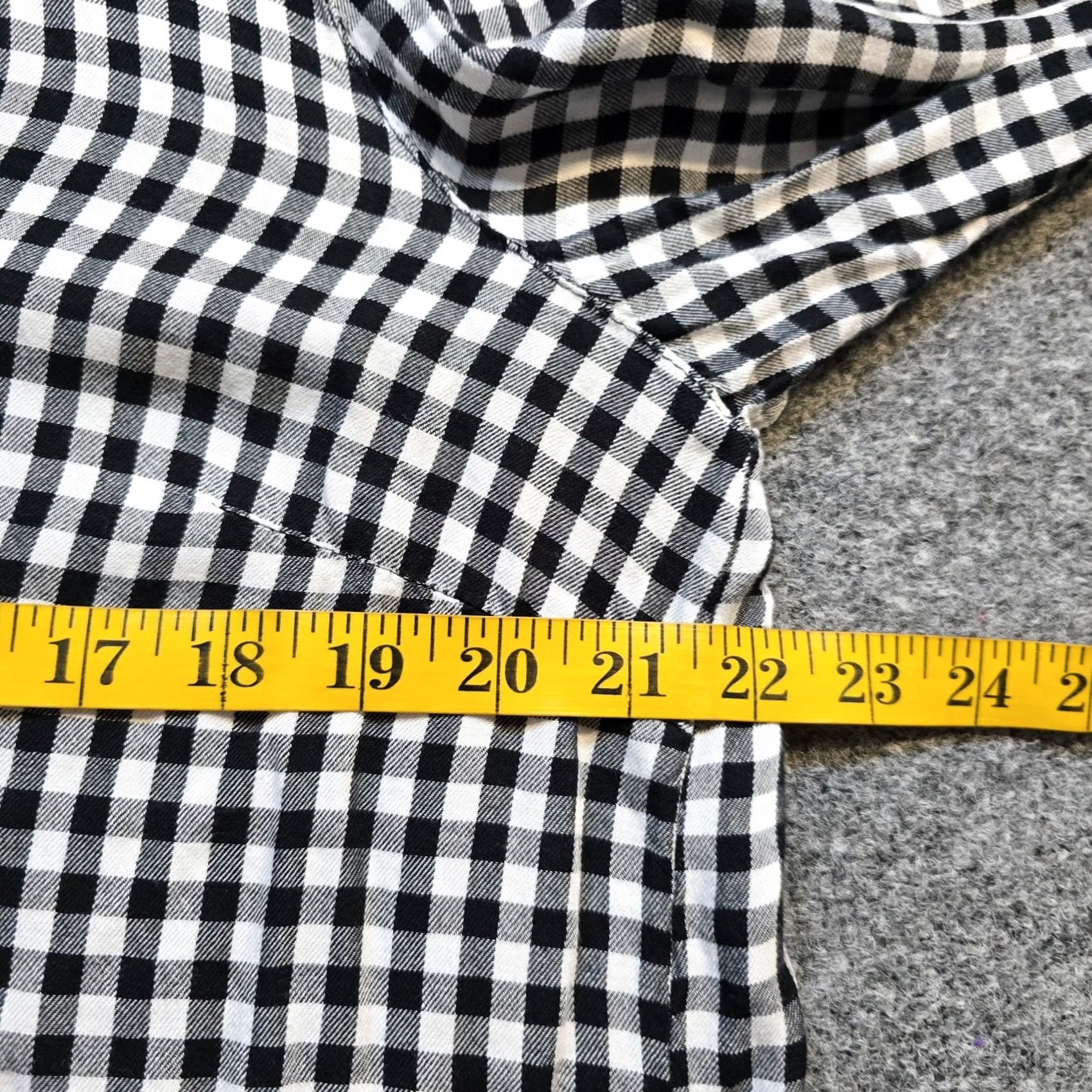 J. Jill J. Jill Blouse Womens Large Black Plaid Button Pocket Long Sleeve Casual Career Shirt Size L / US 10 / IT 46 - 5 Thumbnail