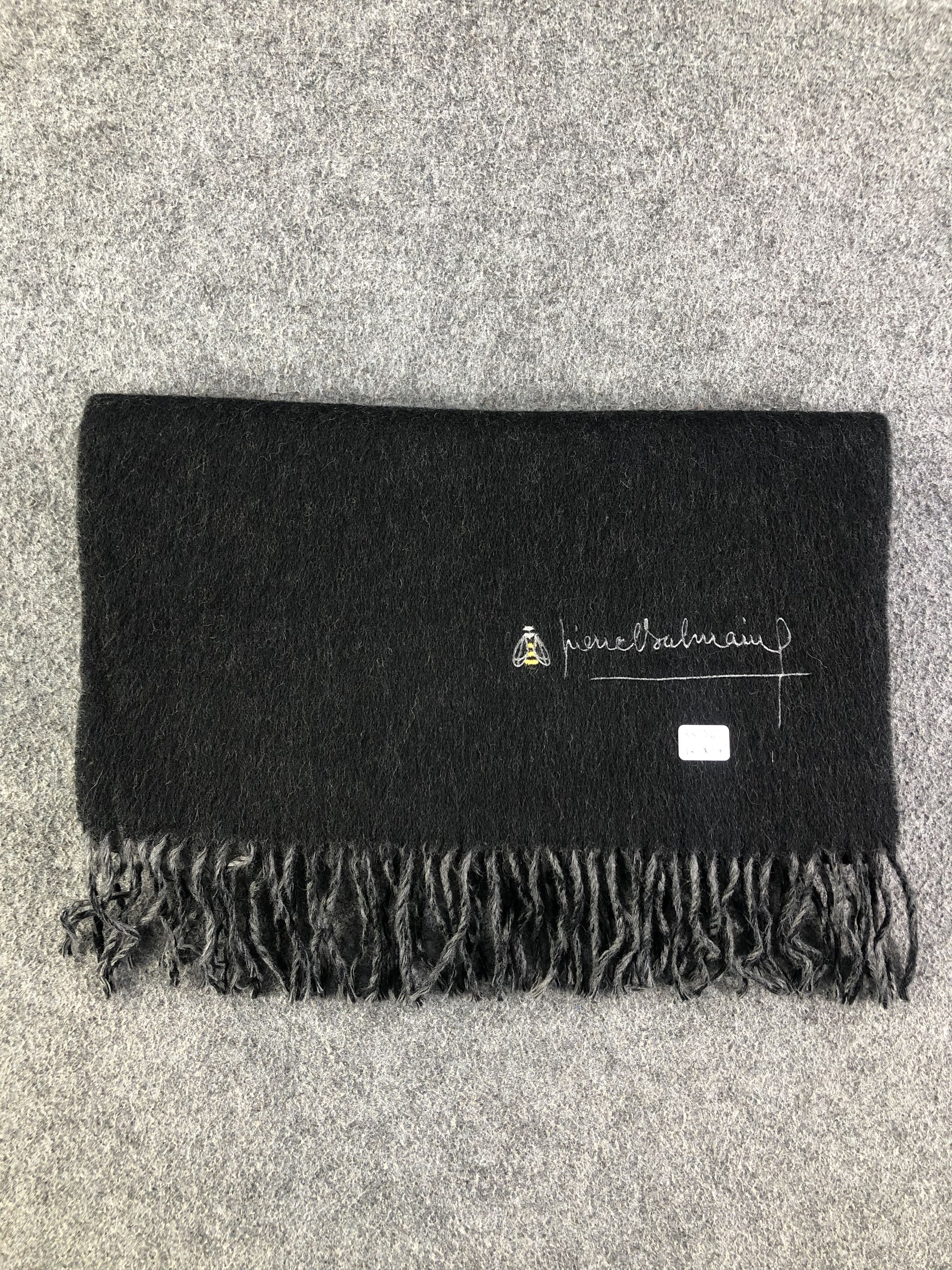 Pierre Balmain Pierre Balmain Scarf / Muffler / Neckwear Size ONE SIZE - 7 Thumbnail