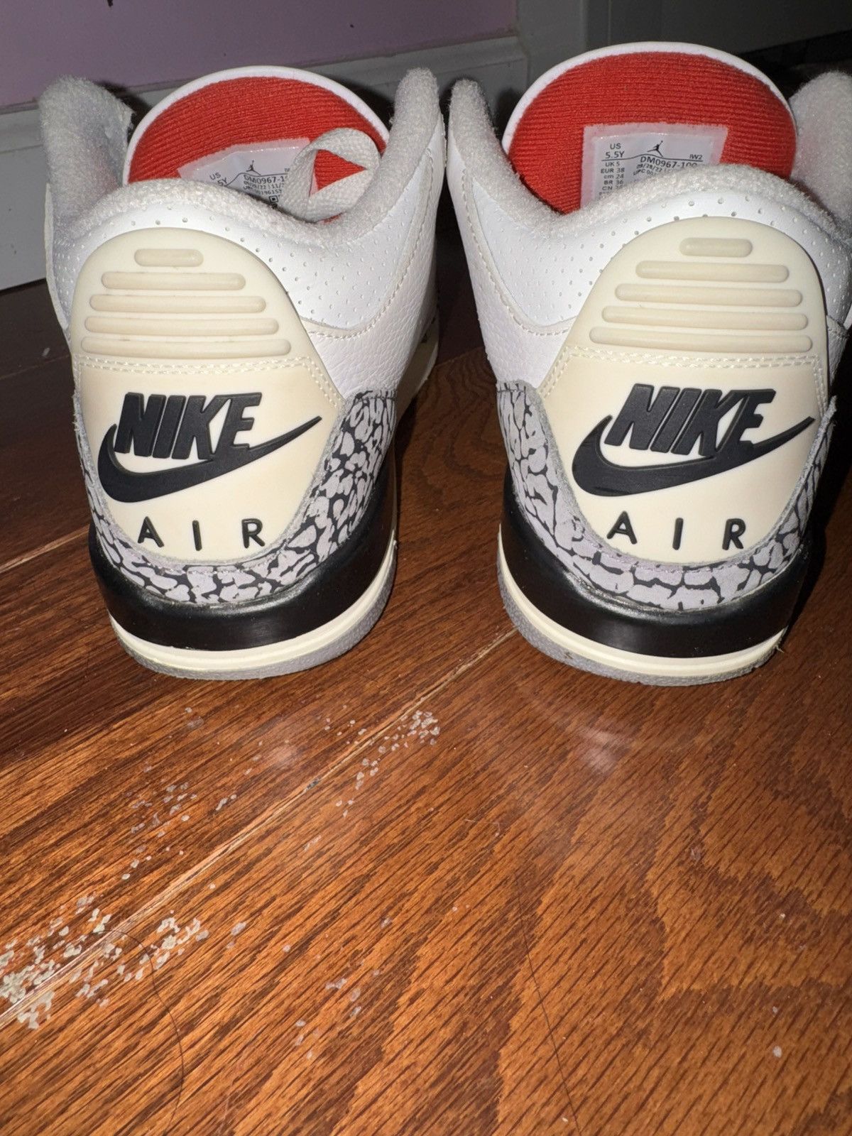 Jordan Brand Jordan 3 White Cement Size US 5.5 / EU 38 - 1 Thumbnail