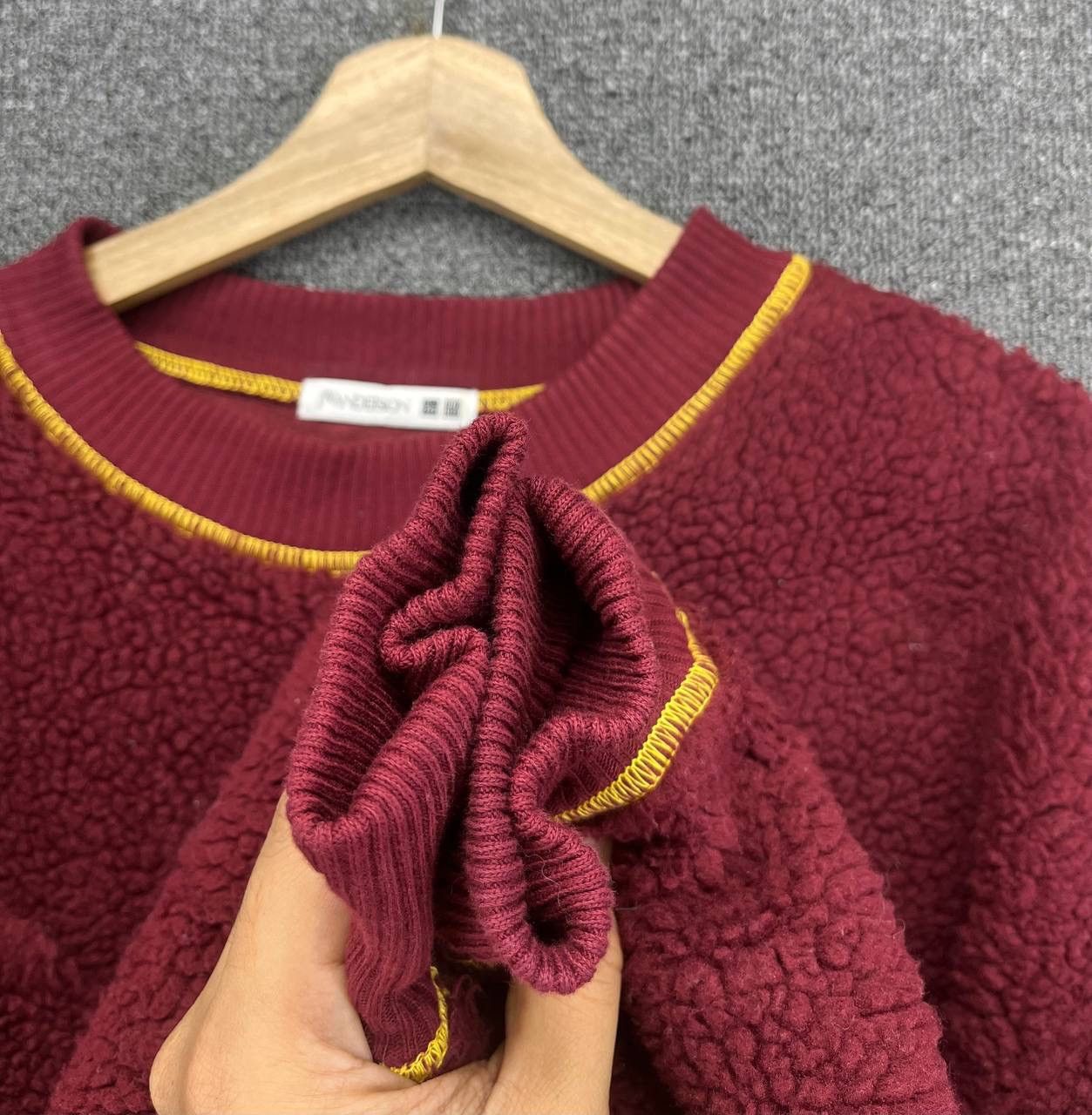 JW Anderson J.W.Anderson X Uniqlo Deep Pile Fleece Red Sweatshirt Size L / US 10 / IT 46 - 10 Thumbnail