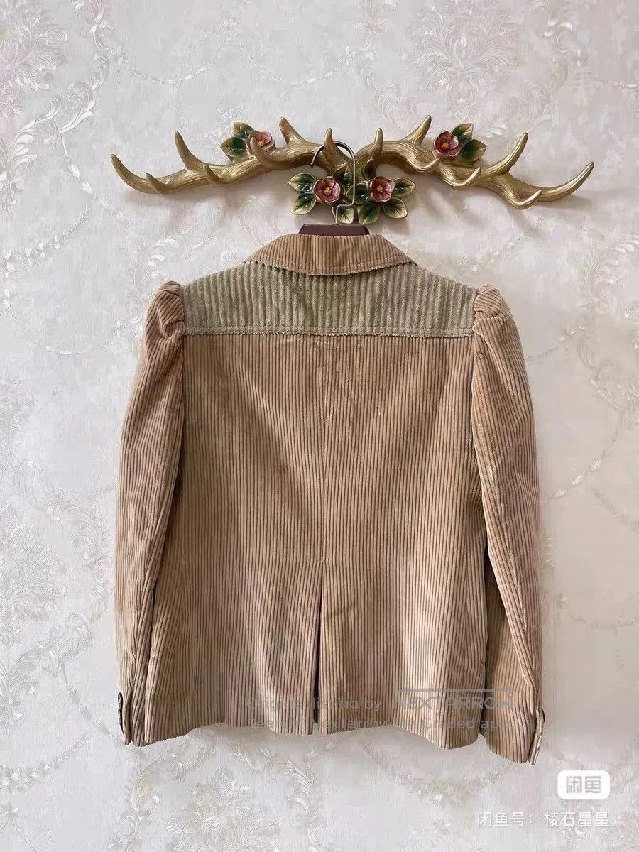 Miu Miu Miu Miu Runway Corduroy Blazer. Size M / US 6-8 / IT 42-44 - 7 Thumbnail