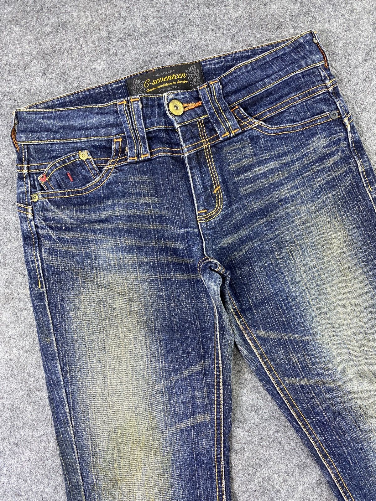 Japanese Brand C-Seventeen Blue Wash flare Jeans - J1016 Size 30" / US 8 / IT 44 - 3 Thumbnail