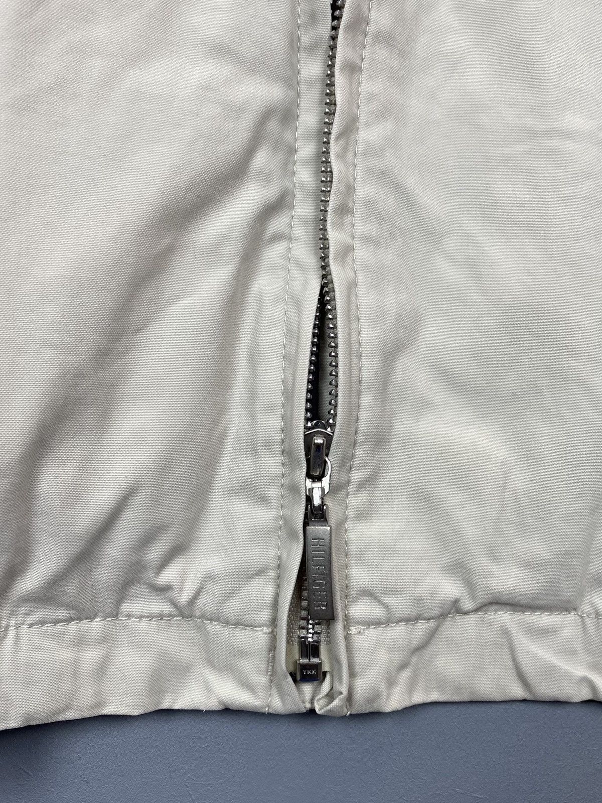 Tommy Hilfiger Vintage Tommy Hilfiger Long Sleeve Jacket Size 2XL Beige Size US XXL / EU 58 / 5 - 6 Thumbnail