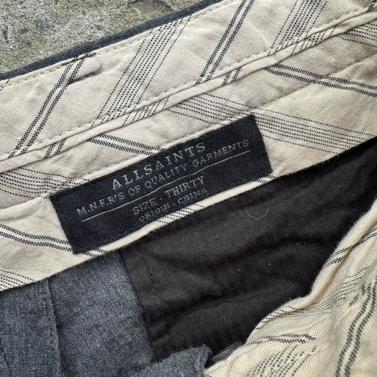 Allsaints Luxury Allsaints Japan Shorts Size 30 Old Money Y2K 00s Size US 30 / EU 46 - 8 Thumbnail
