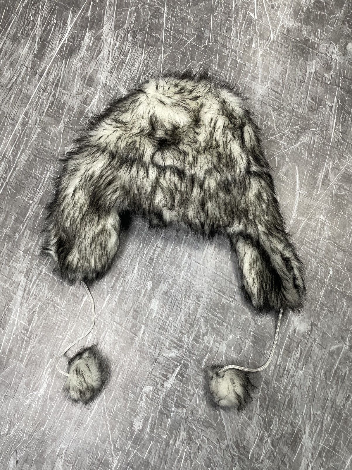 20471120 × Japanese Brand Y2K Fuzzy Mohair Hat Vintage Wolf Ushanka ASAP style Size ONE SIZE - 5 Thumbnail