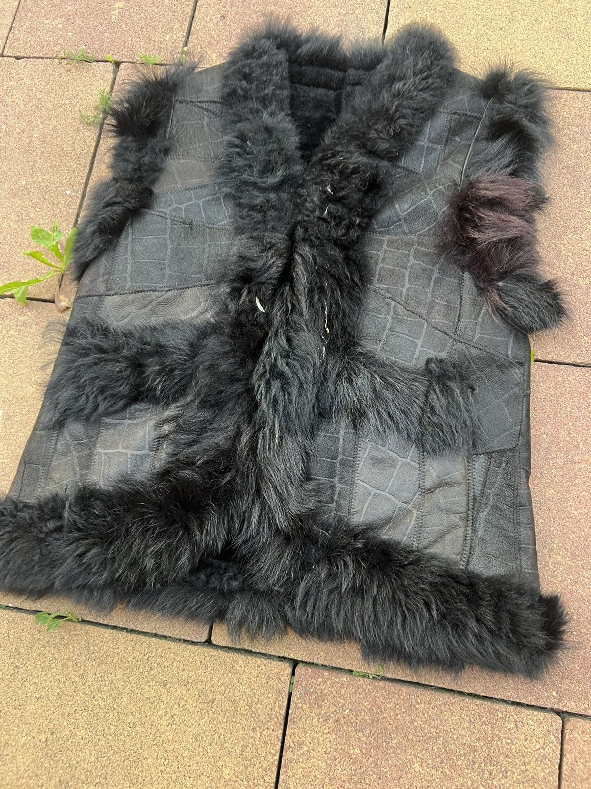 Japanese Brand Very Rare Japanese Balenciaga Style Real Fur Mohair Y2K vest Size US M / EU 48-50 / 2 - 4 Thumbnail